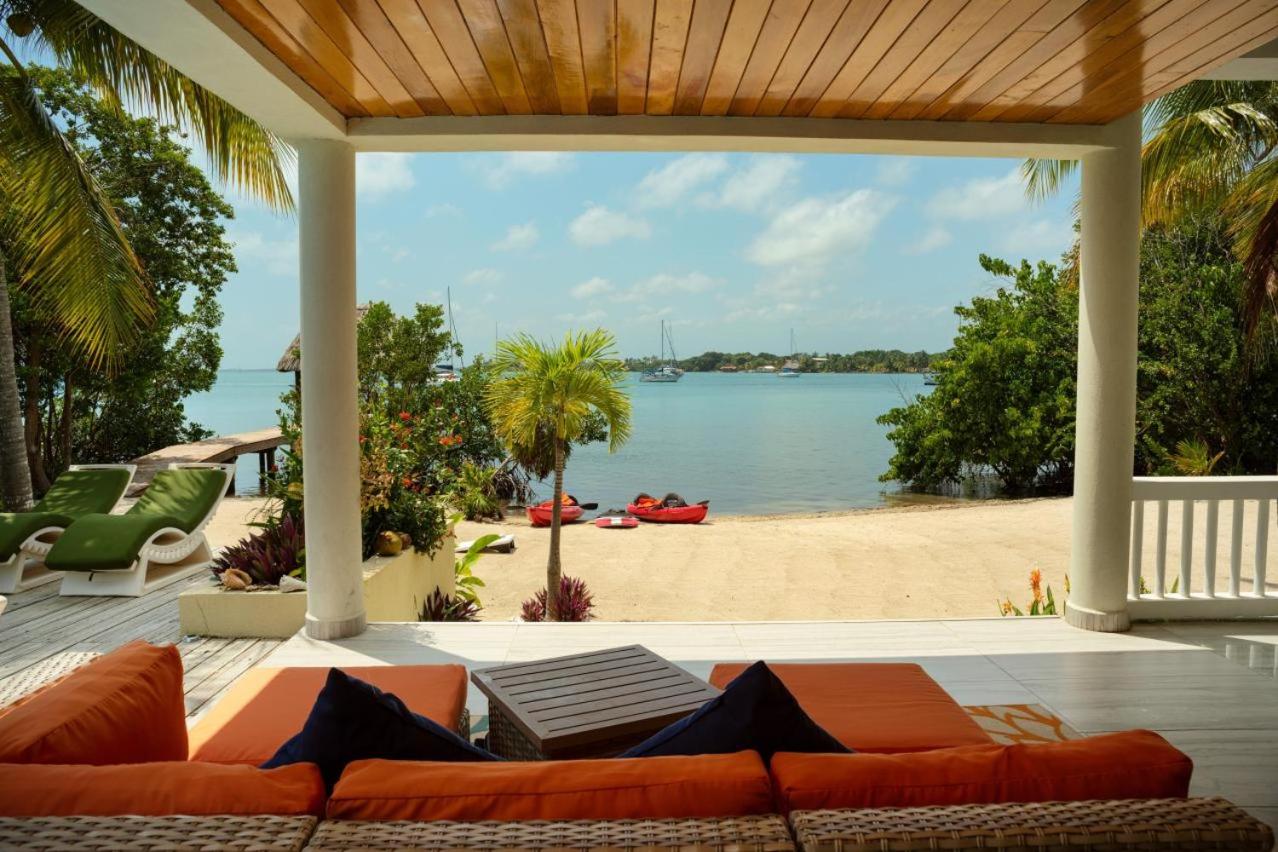 Island Time Gecko - Private Island Beachfront Villa 1 Min From Village