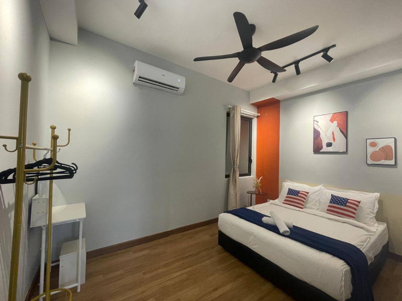 The Apple Residence 3BR with 10 Pax - 1KM to Jonker photo 6