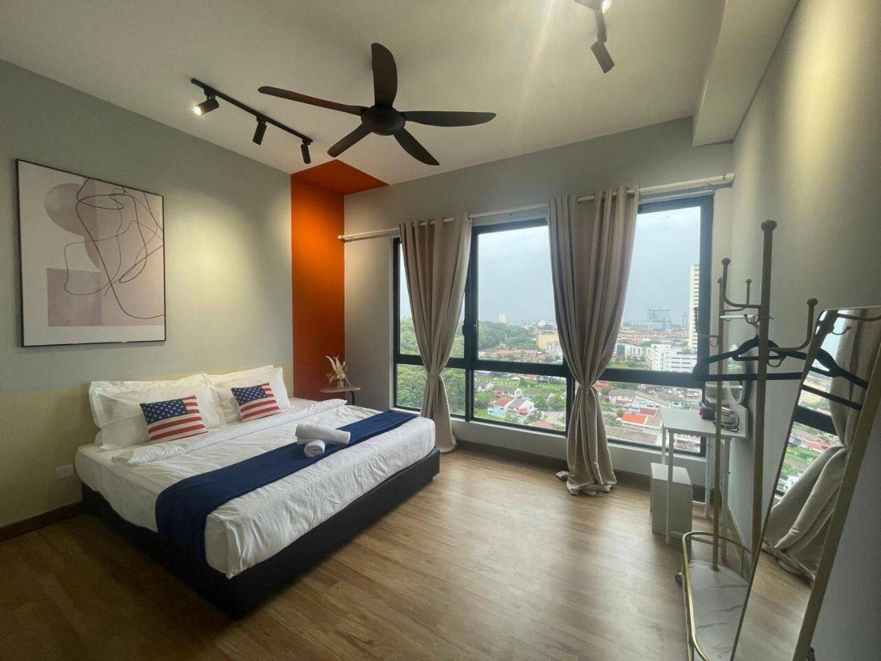 The Apple Residence 3BR with 10 Pax - 1KM to Jonker photo 5