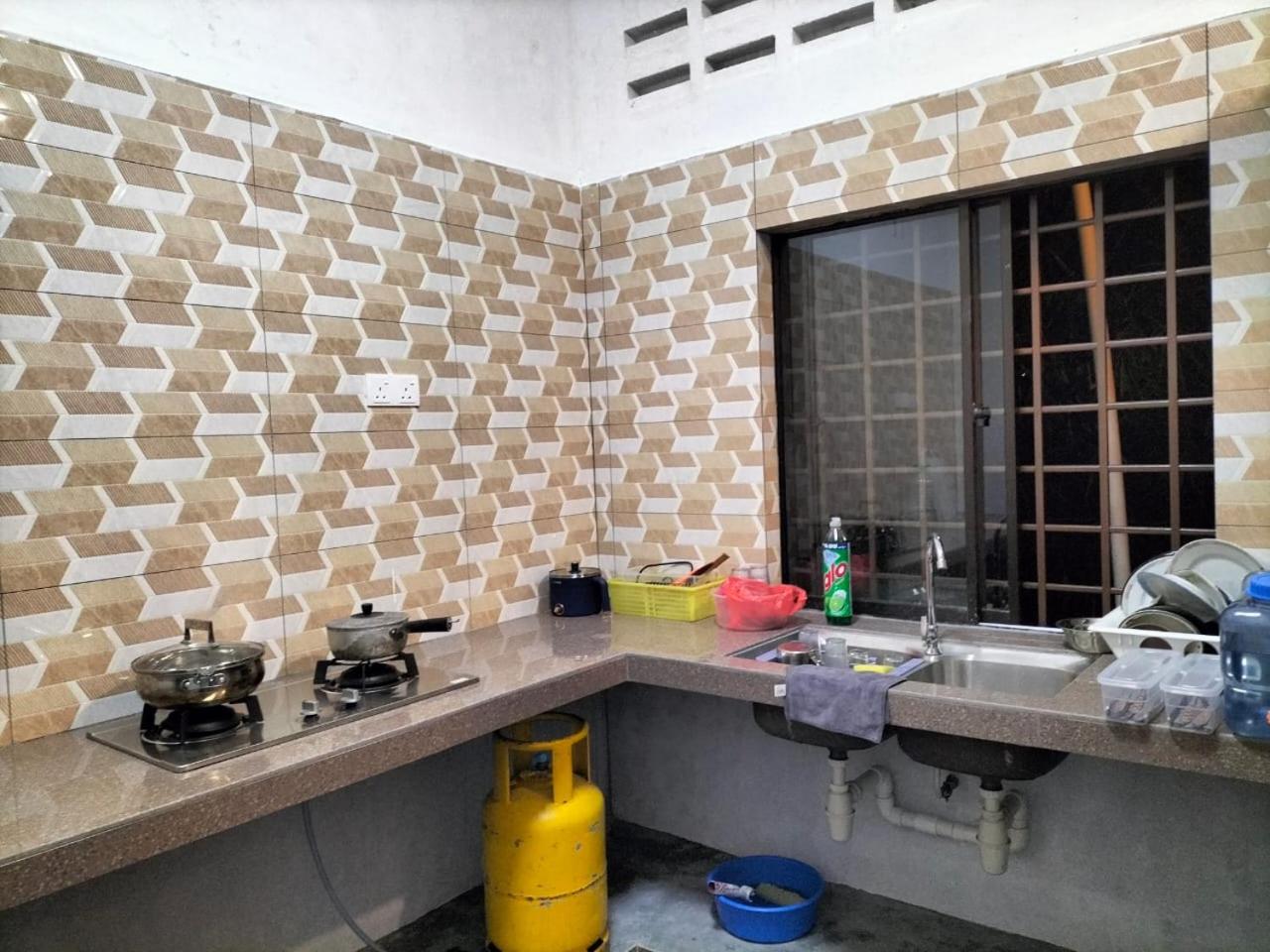 E HOME 2 KULAI-Tatami house photo 2