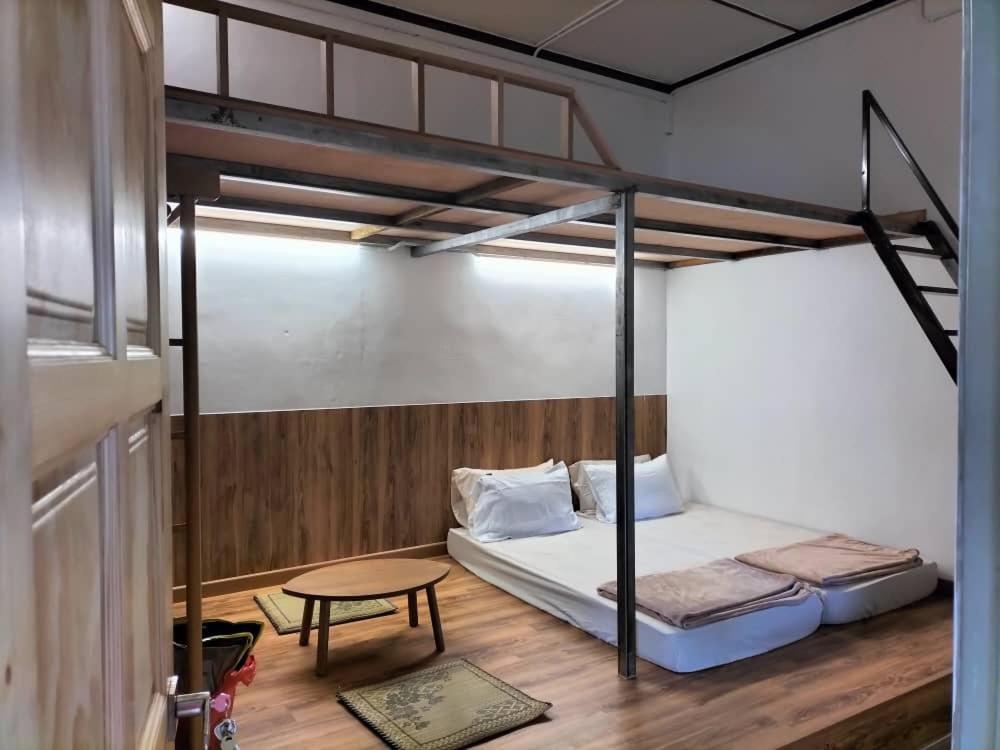 E HOME 2 KULAI-Tatami house photo 4