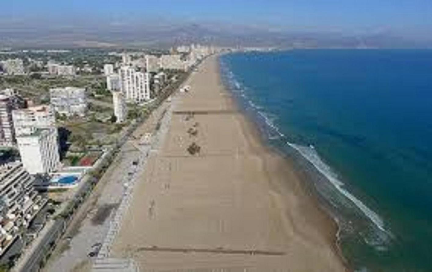 Apartamento con terraza en San Juan Playa