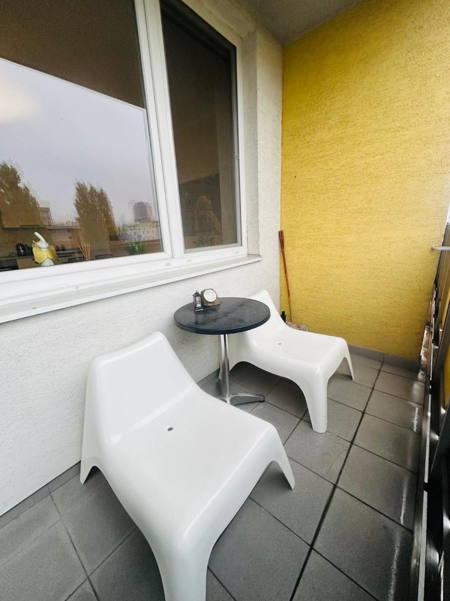 After Six Apartment