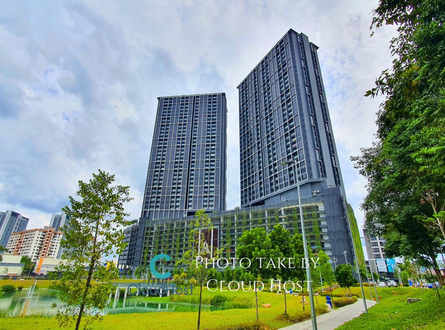 PJ Specious 3BR 7pax near Sunway Pyramid Mall by Cloud Host photo 1
