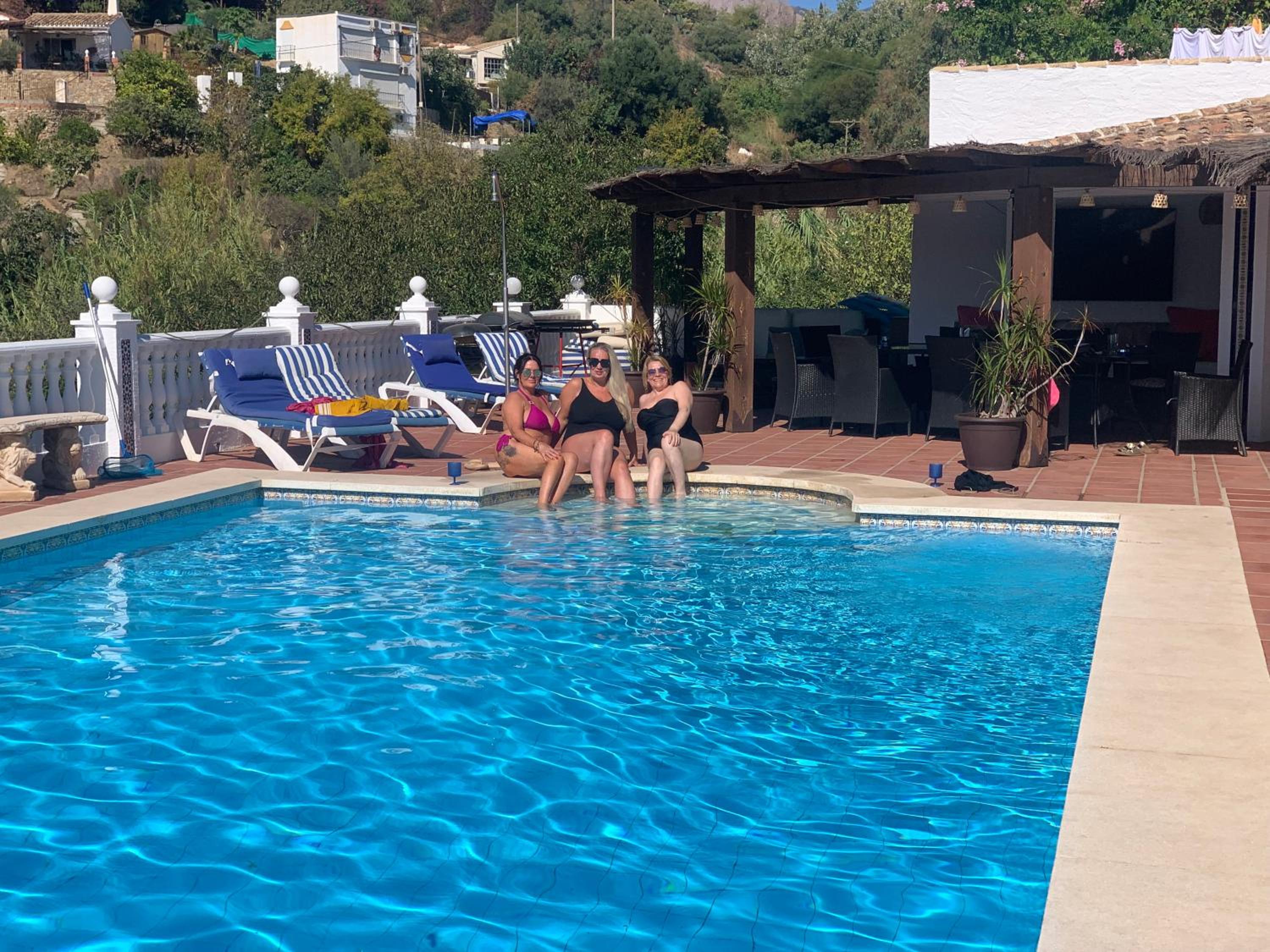 Casa Hermosa Mijas- 7 bedroom villa-sleeps 14