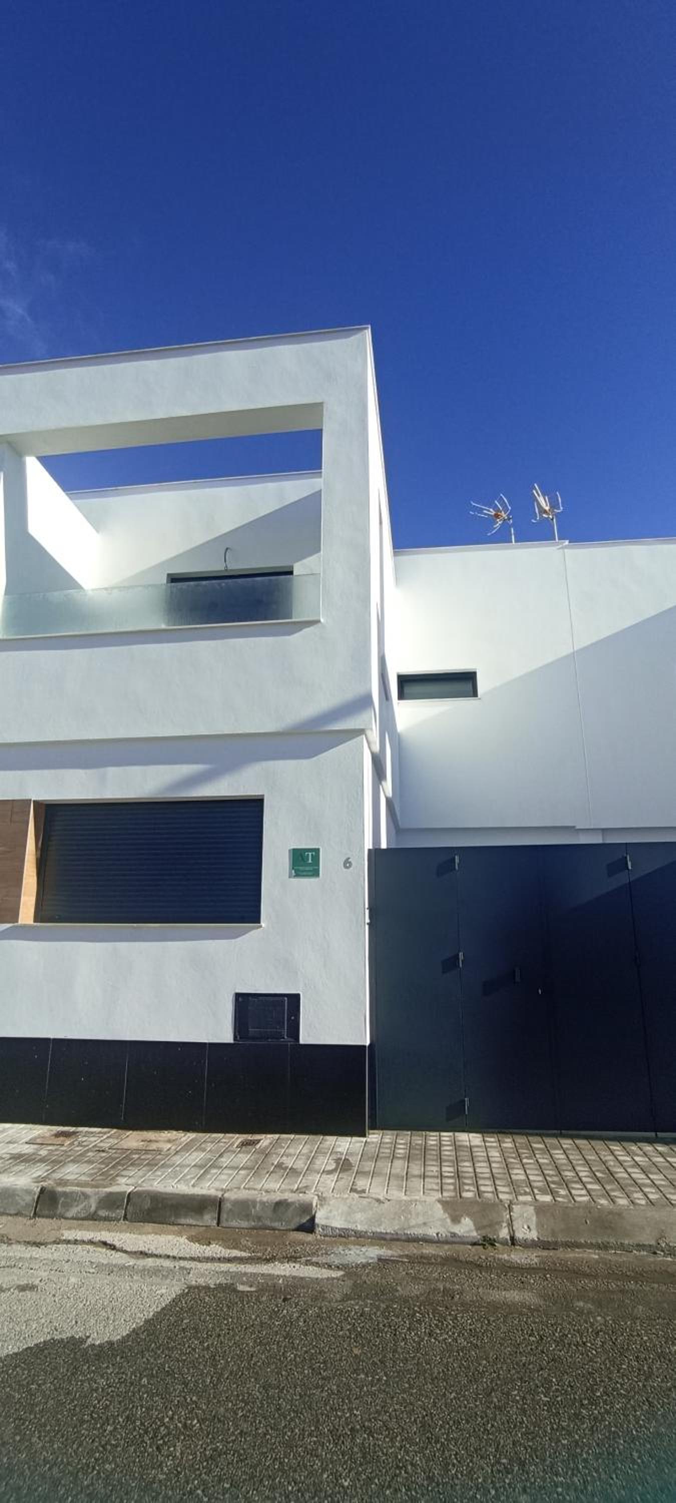 APARTAMENTO TURISTICO EN LEBRIJA