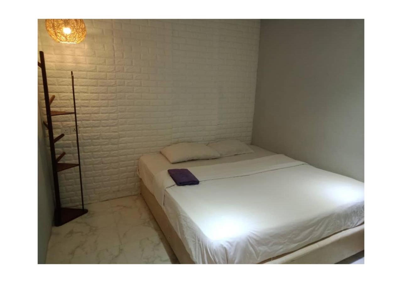 EXPRESS OYO HOTEL