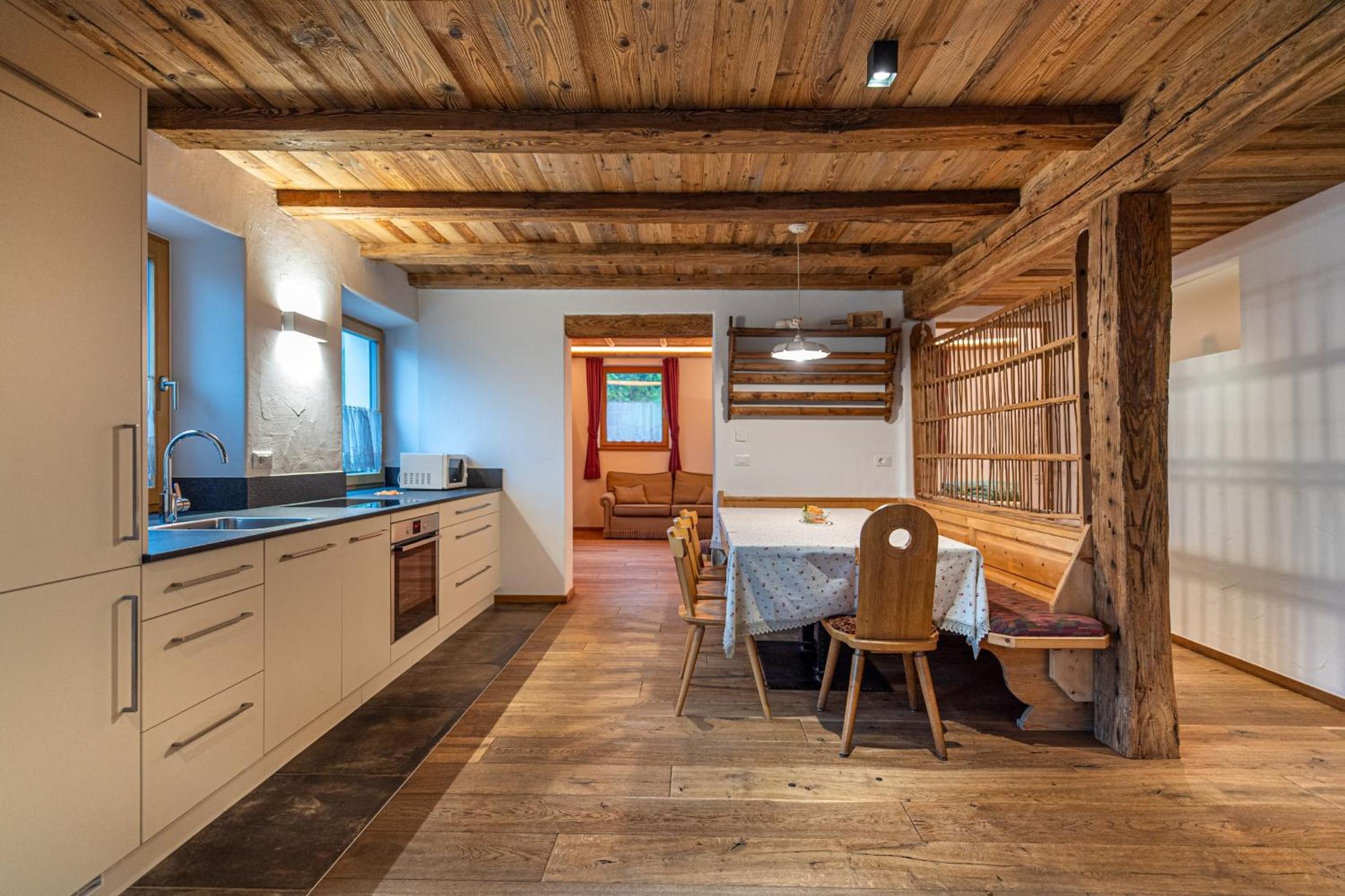 Agriturismo Apartments Tuene