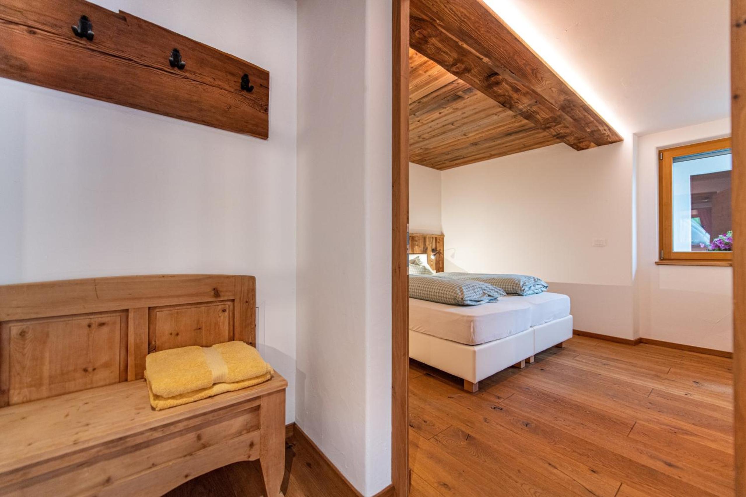 Agriturismo Apartments Tuene