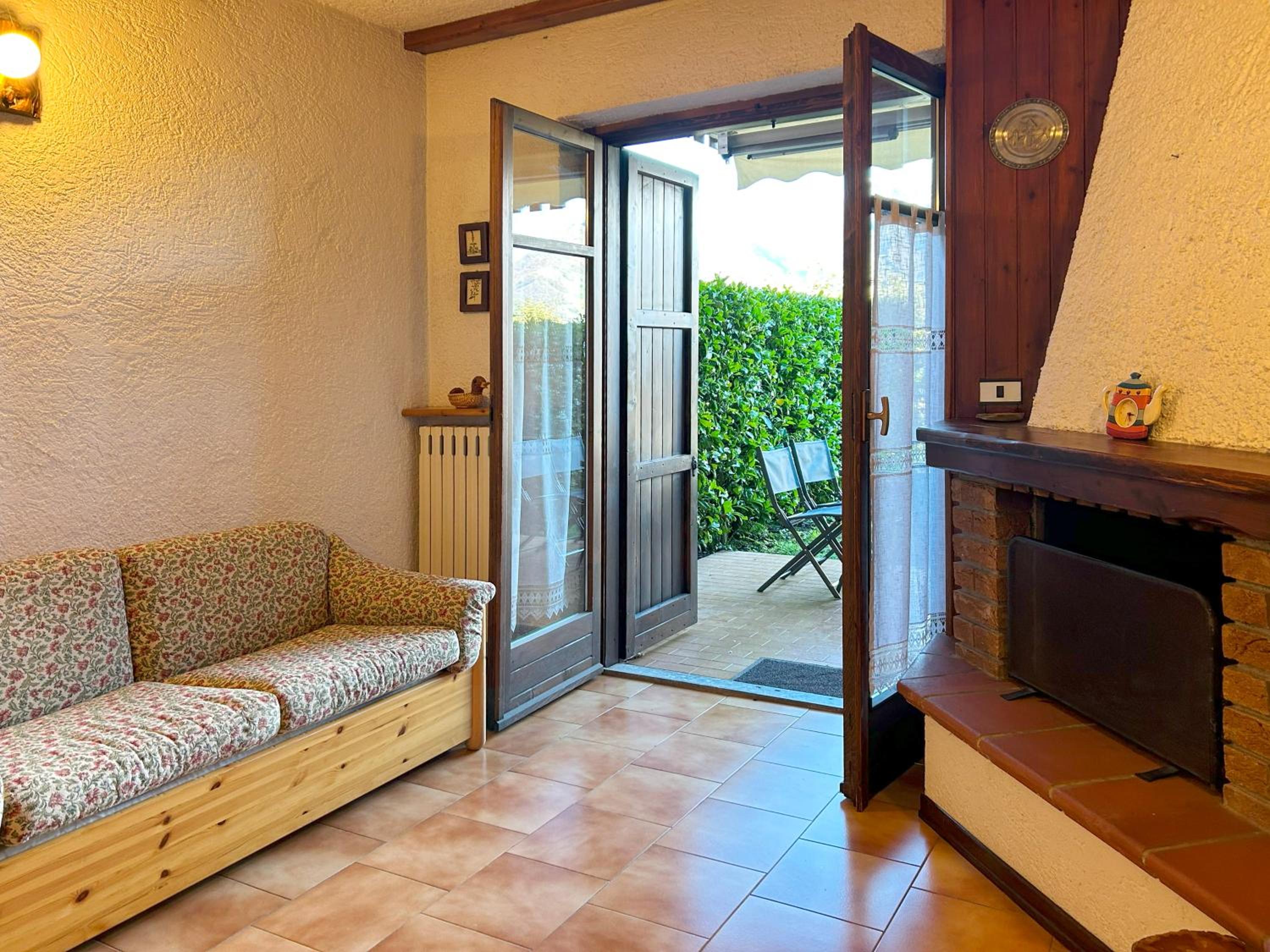 Cremeno Hidden Garden