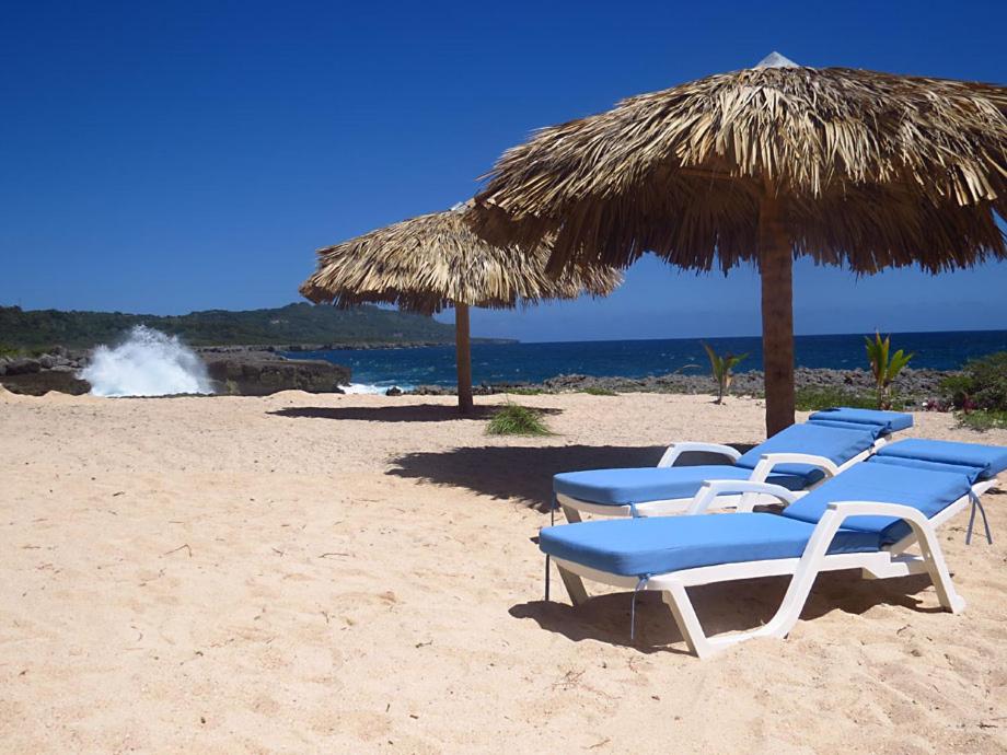 Villa Punta Coral