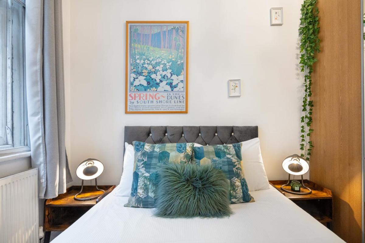 DELUXE Two Bed in Covent Garden