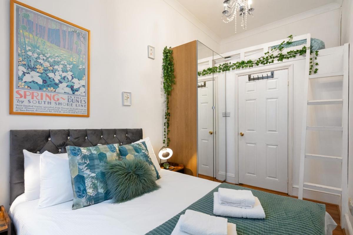 DELUXE Two Bed in Covent Garden