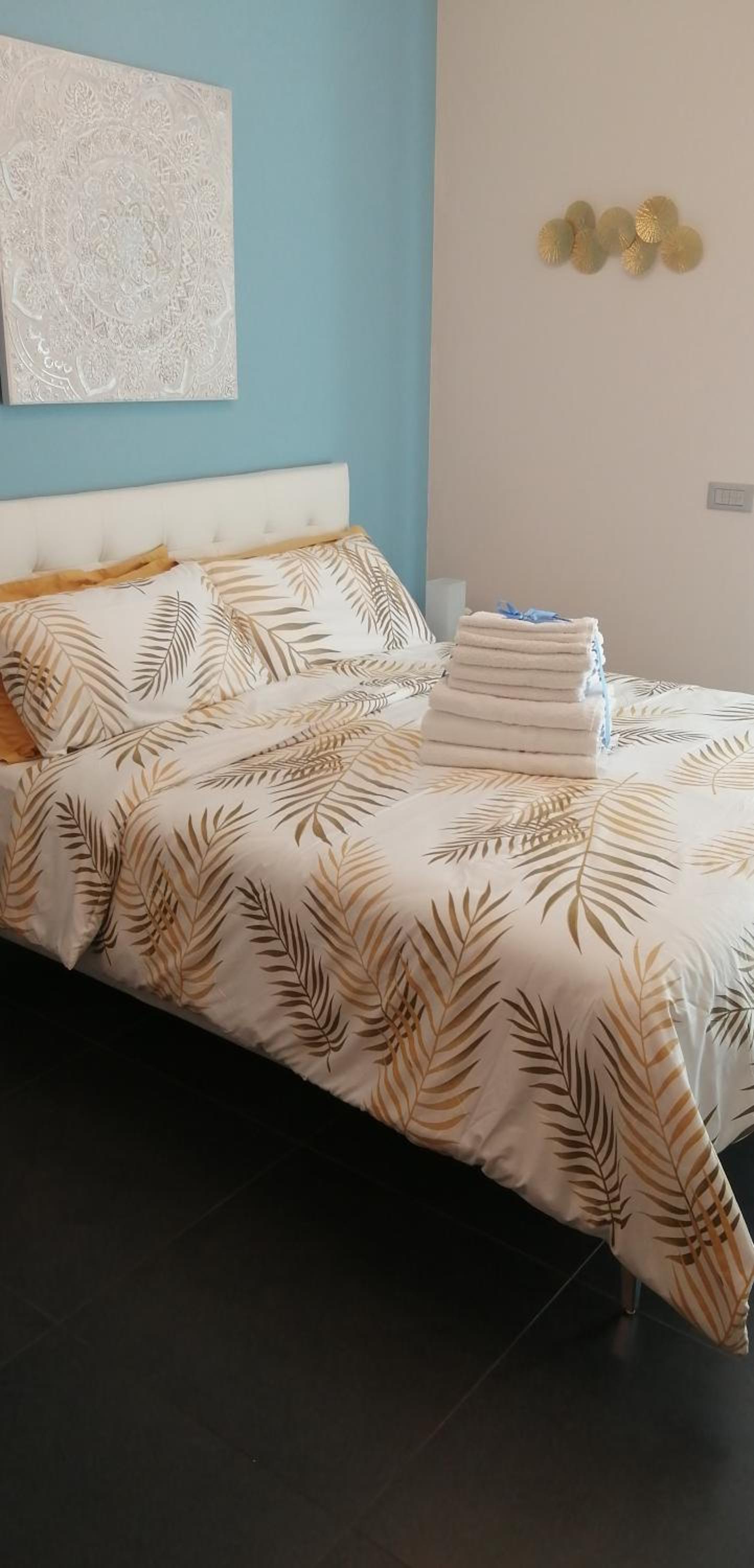 Bloom Apartment