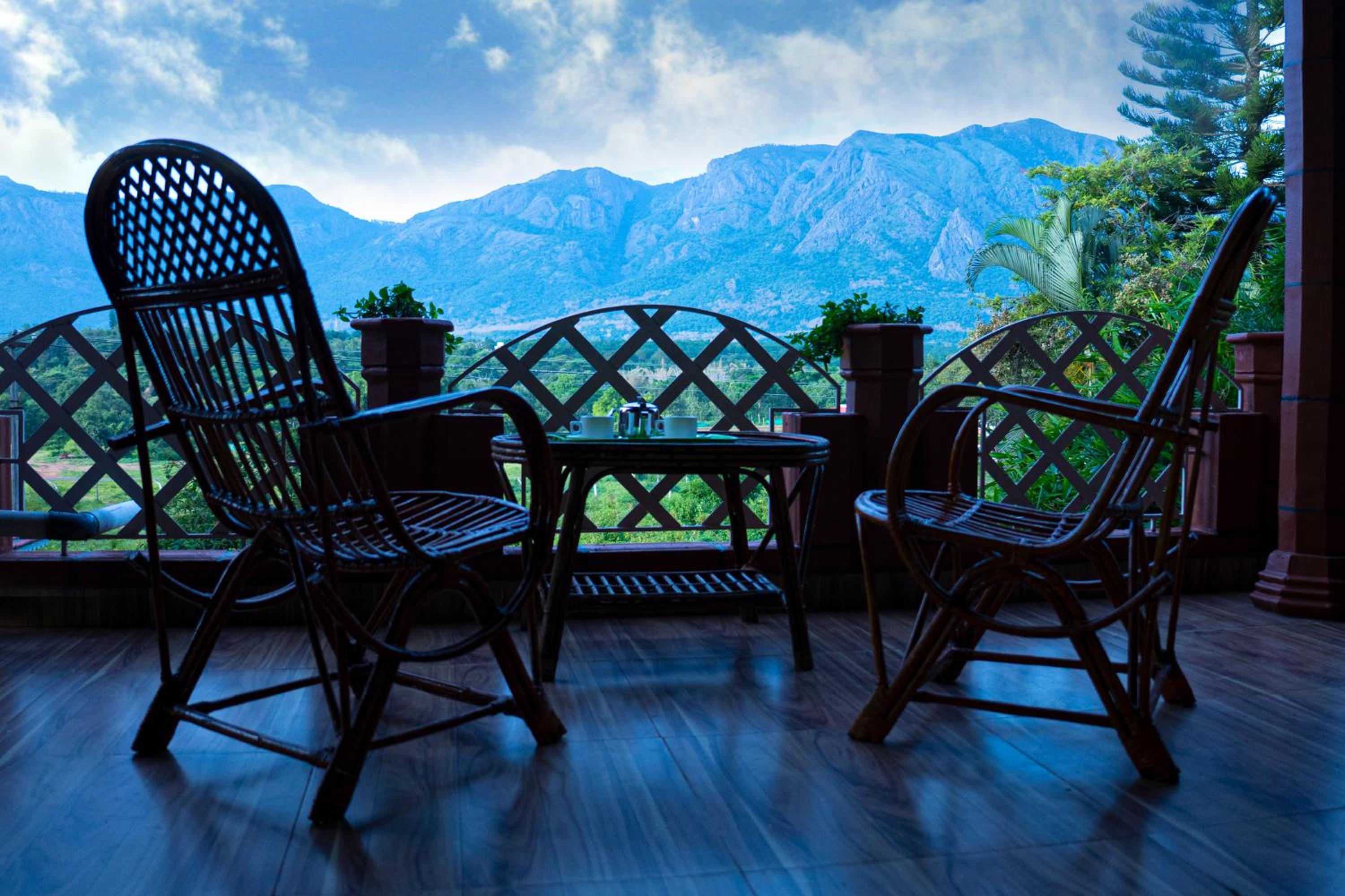 The Nest Inn Resort