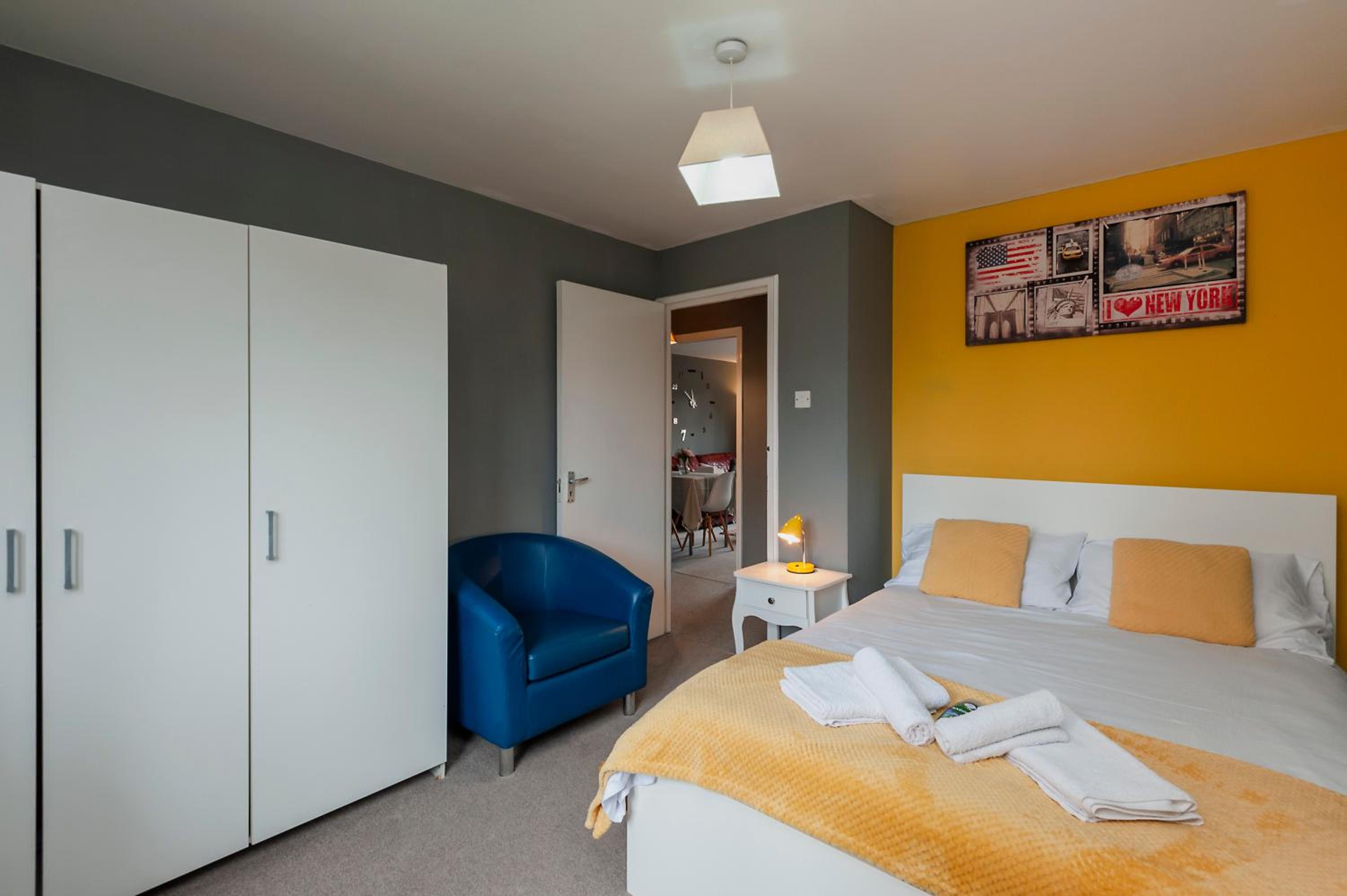 Cosy 2 BDR Flat with Free Parking close to Tower Bridge