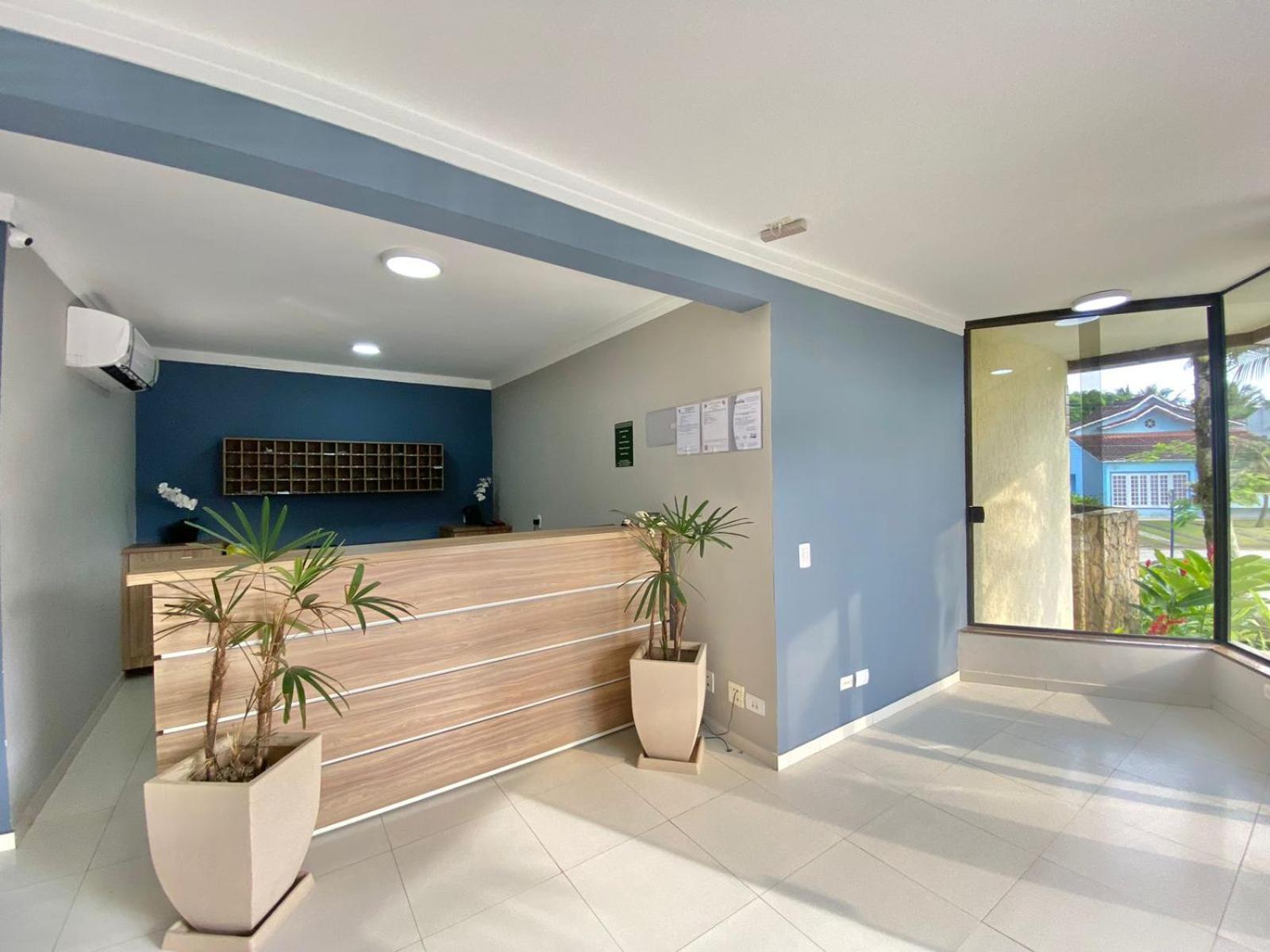 FLAT COM VARANDA E SERVIÇOS NO RIVIERA GREEN