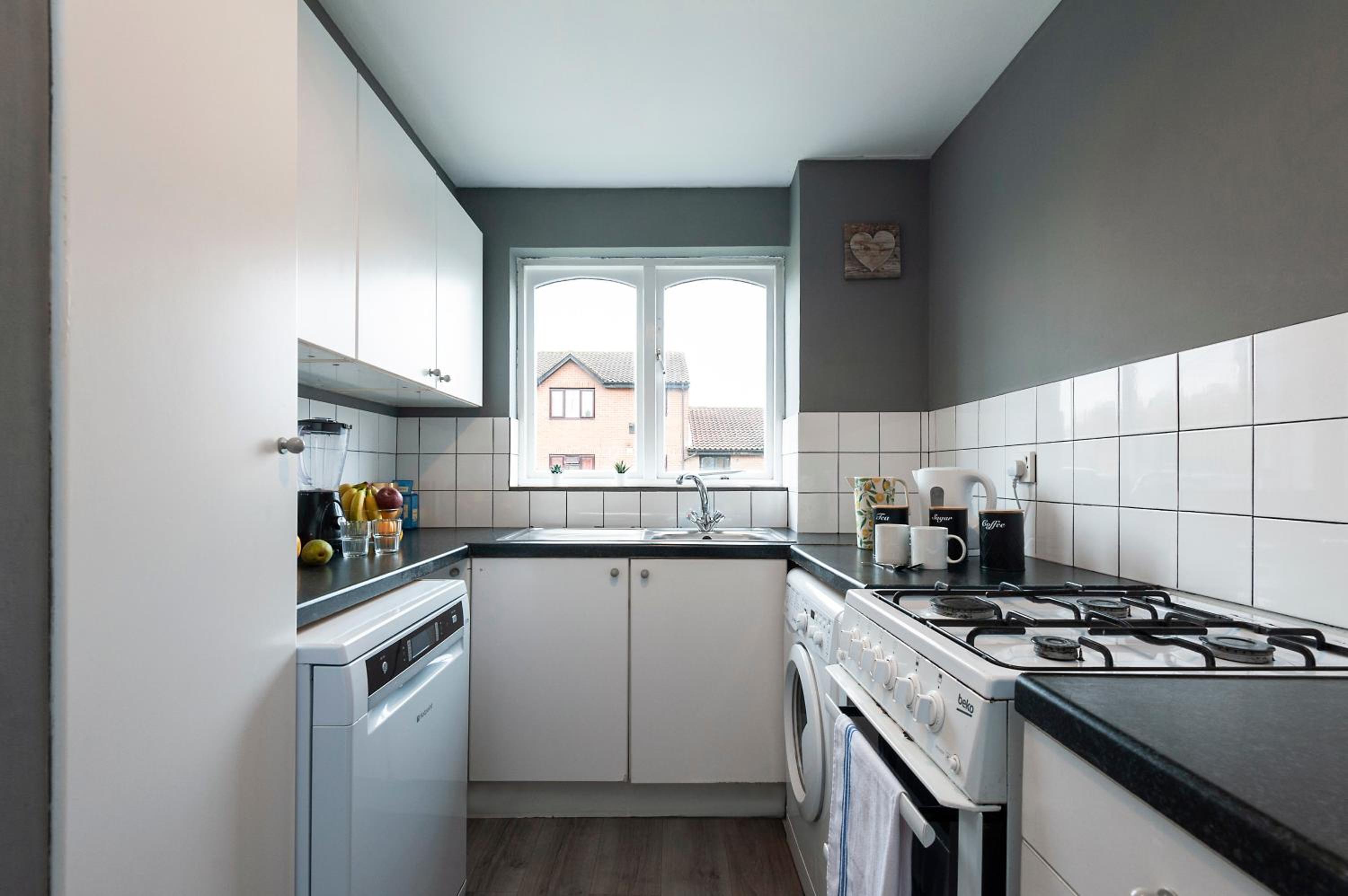 Cosy 2 BDR Flat with Free Parking close to Tower Bridge