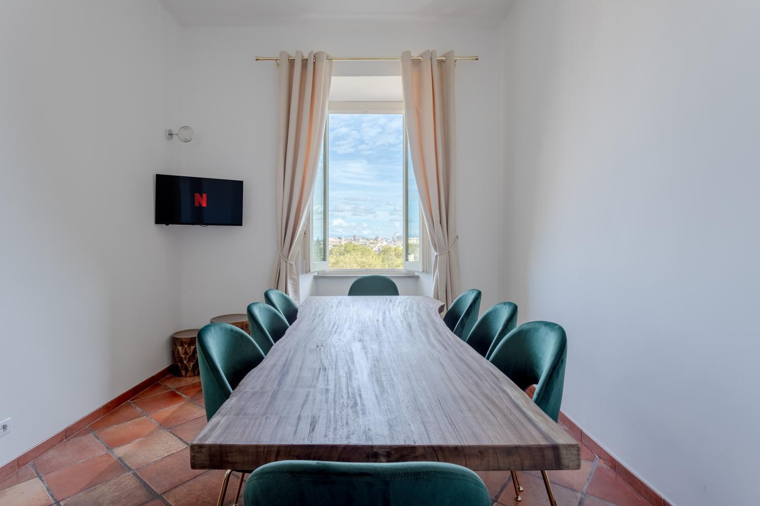 meeting & event spaces