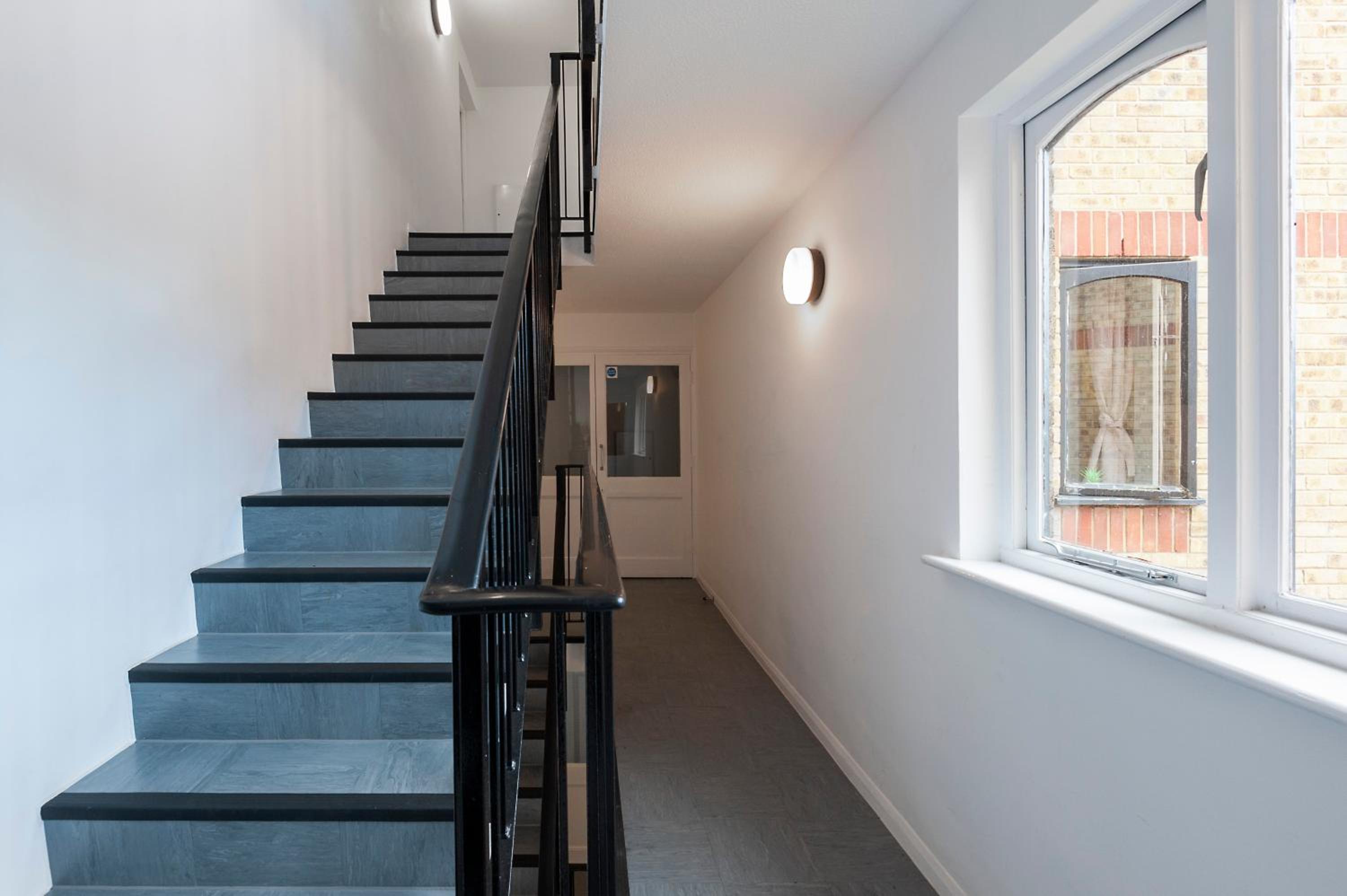 Cosy 2 BDR Flat with Free Parking close to Tower Bridge