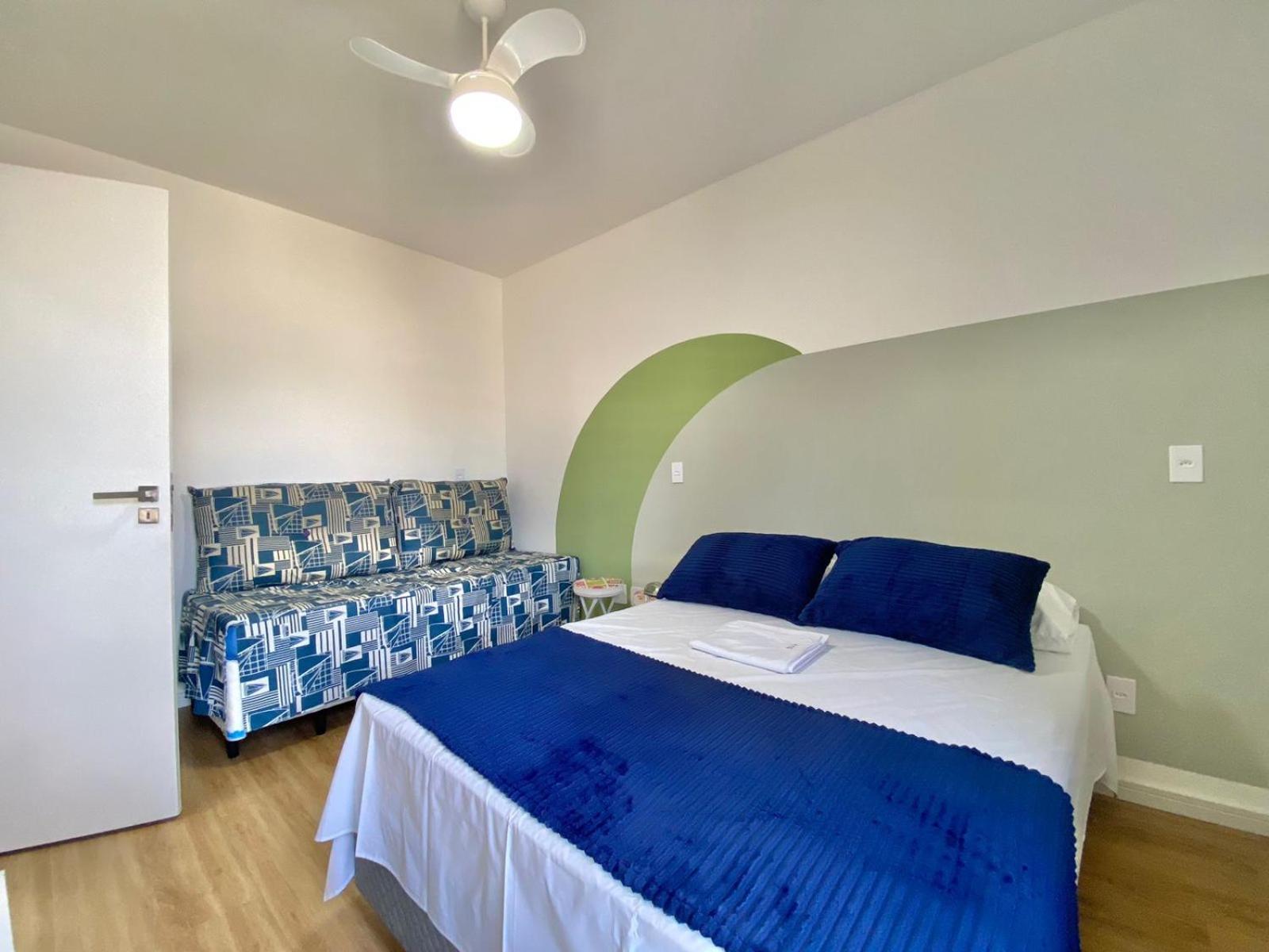 FLAT COM VARANDA E SERVIÇOS NO RIVIERA GREEN