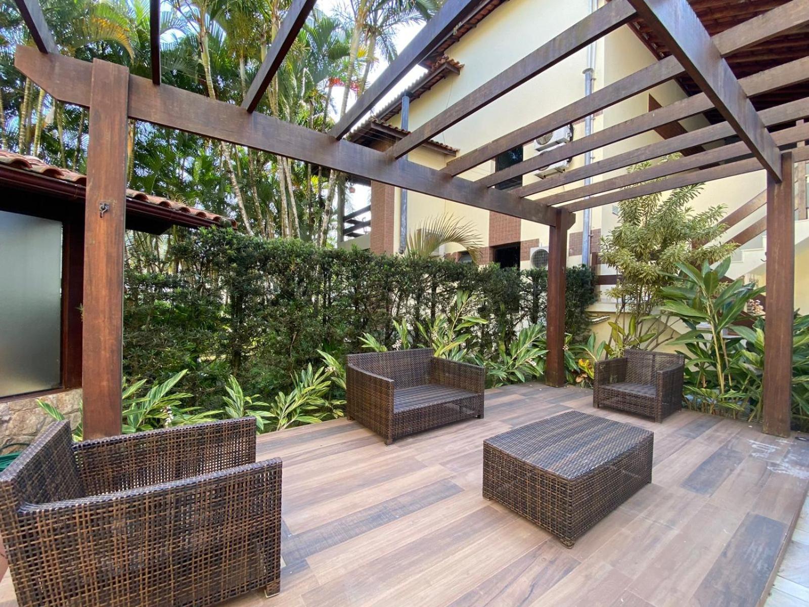 FLAT COM VARANDA E SERVIÇOS NO RIVIERA GREEN
