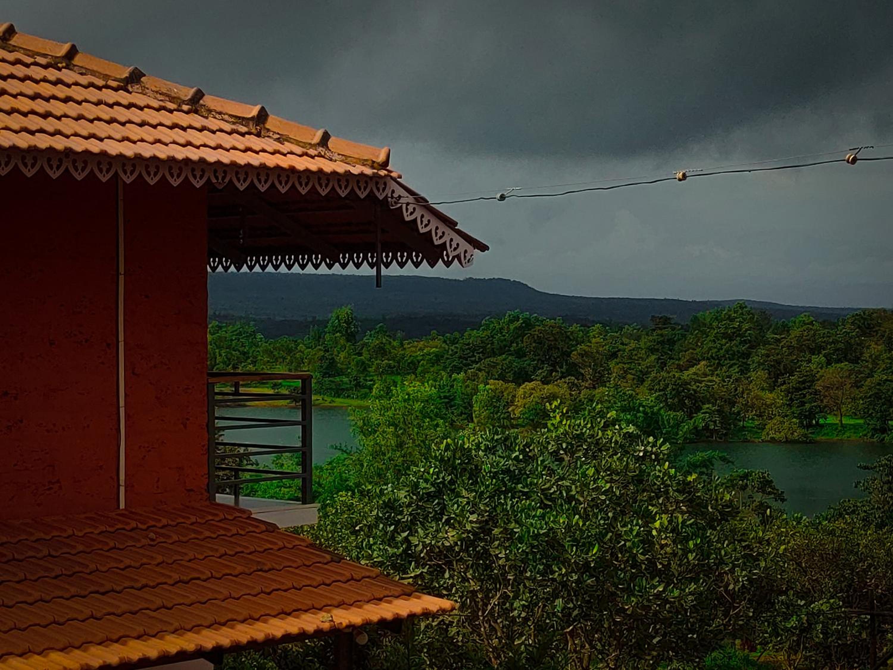 Chalobahills Farmstay Resort