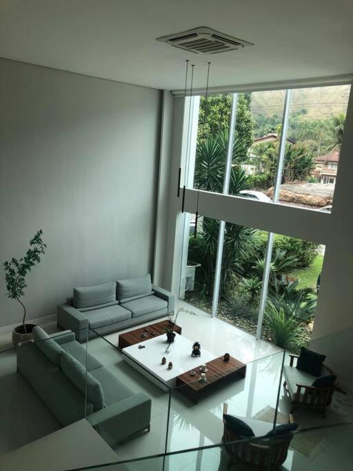 Beautiful house: your choice