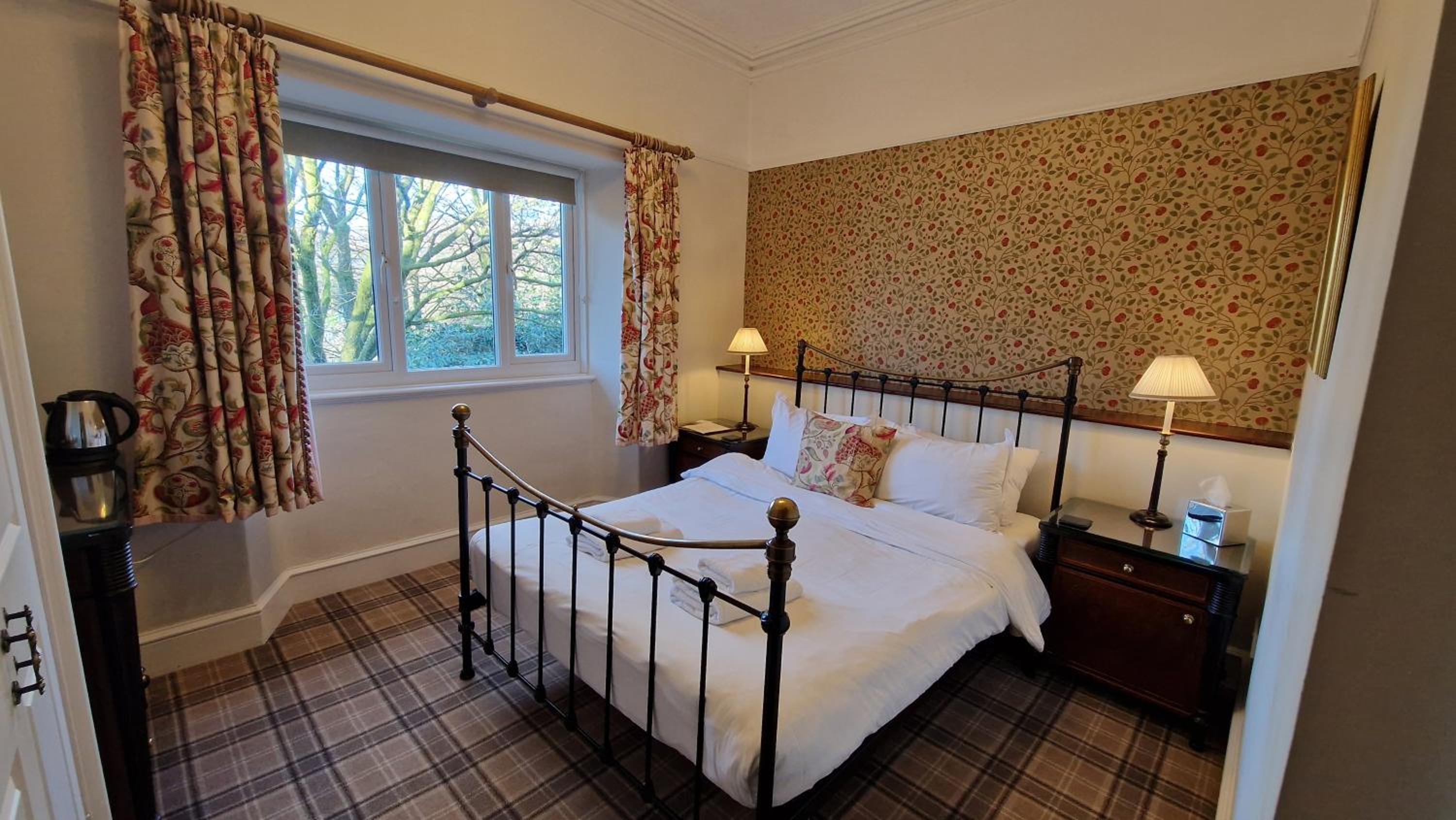 Ambleside Manor - Vegetarian B&B view 5