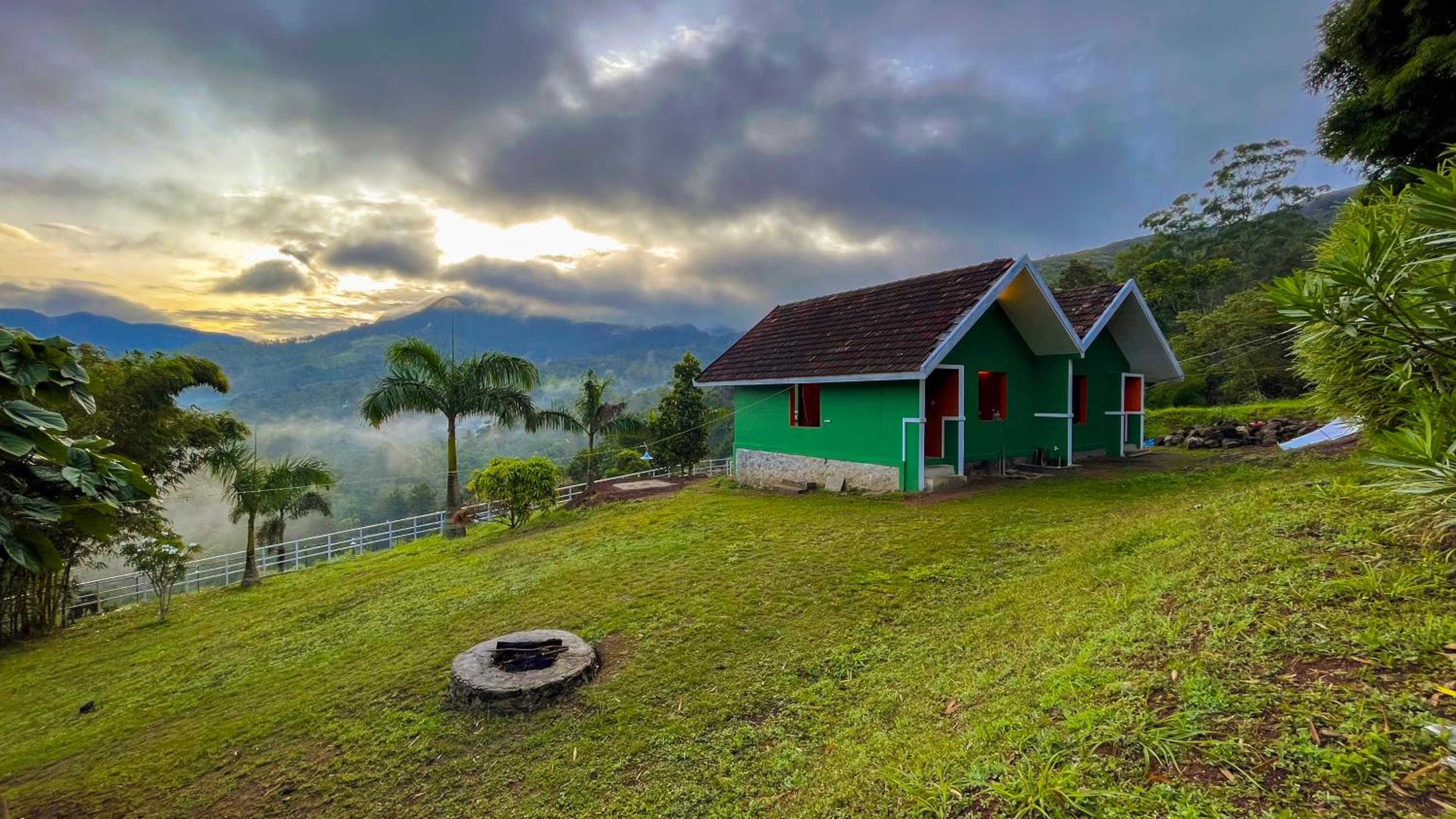 Elenor Cottages