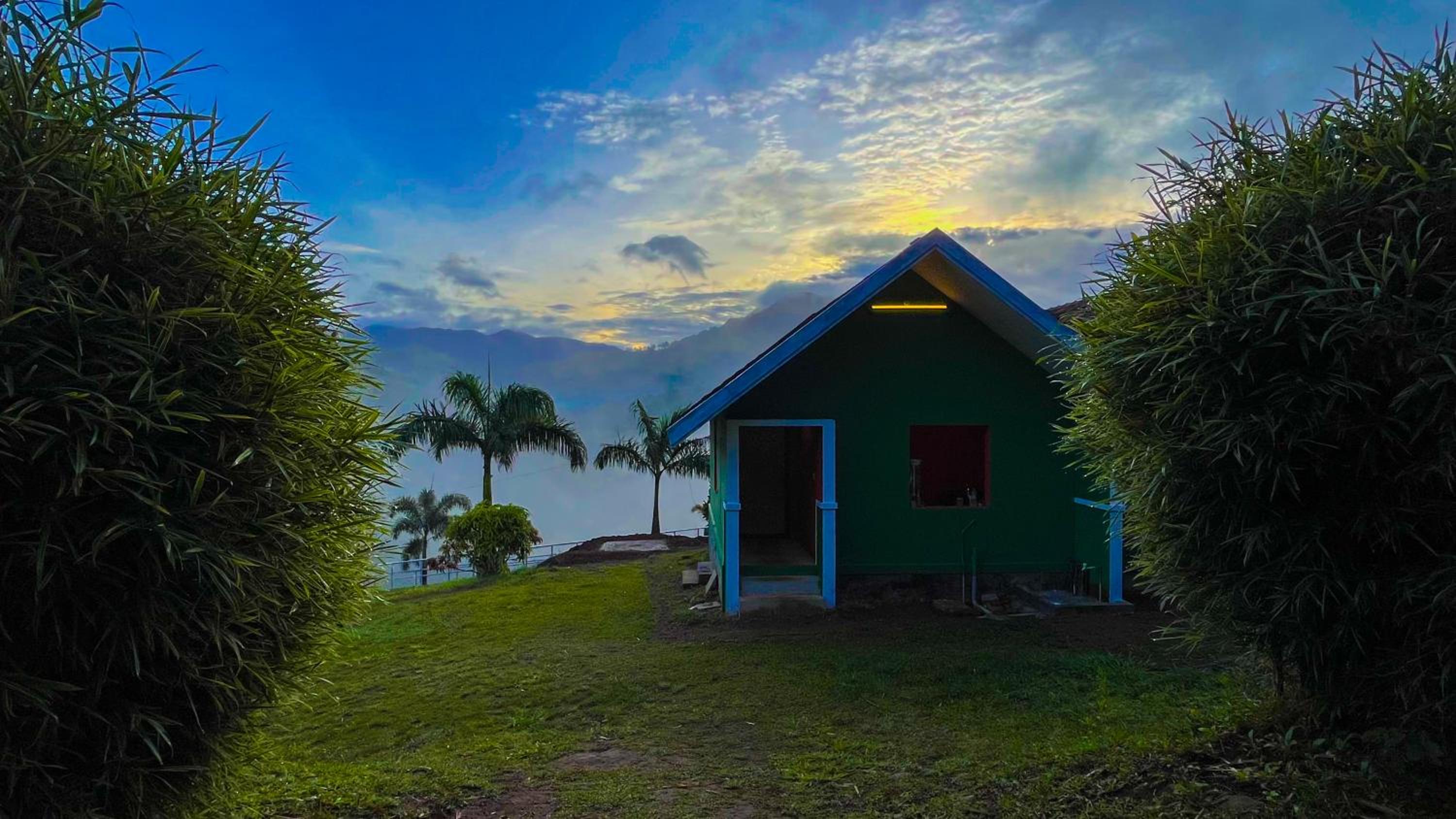 Elenor Cottages