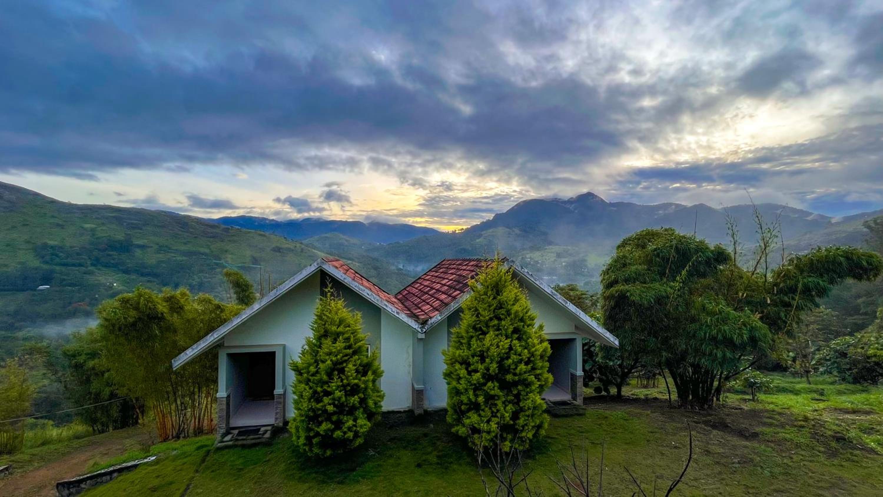 Elenor Cottages