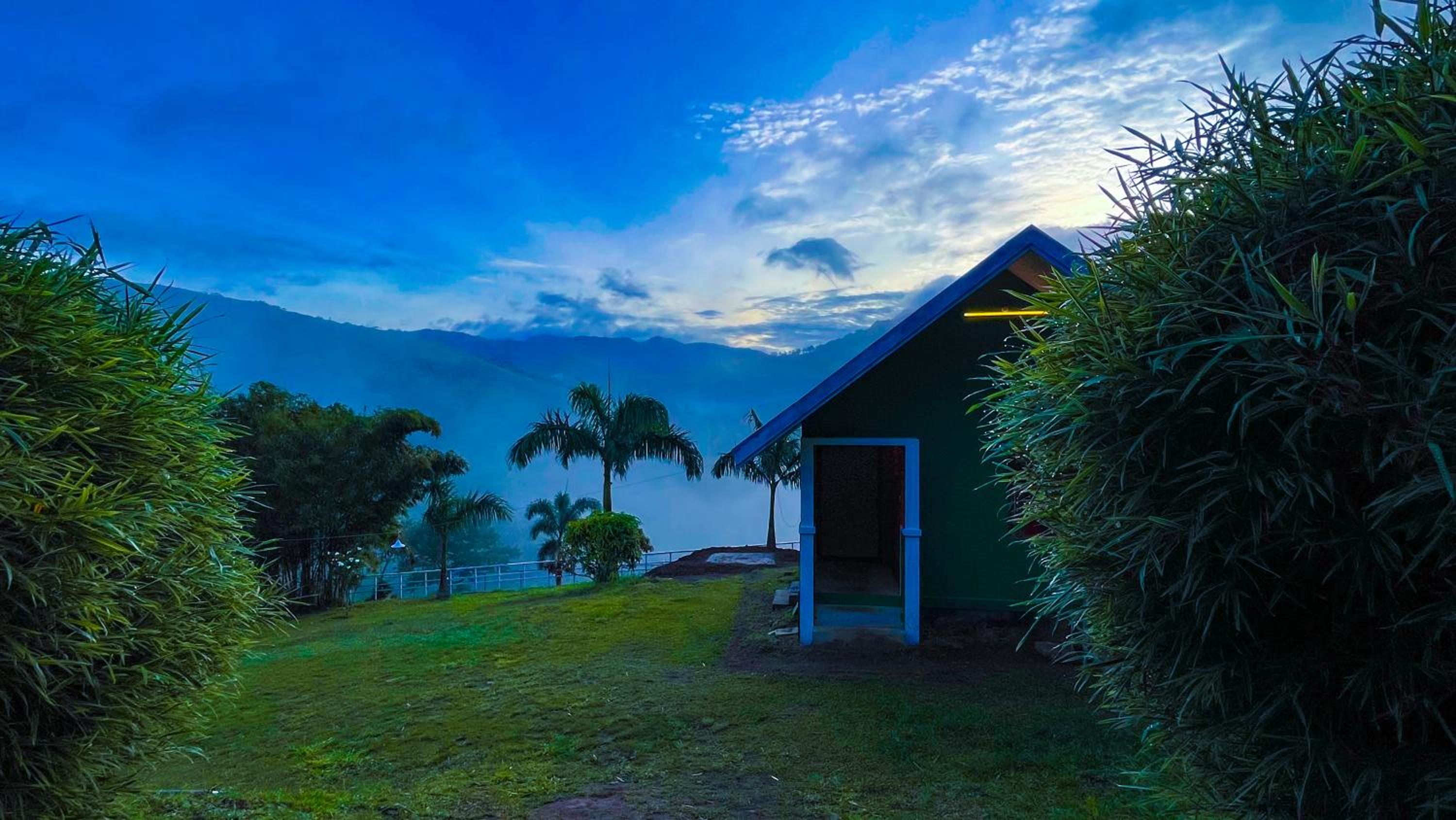 Elenor Cottages