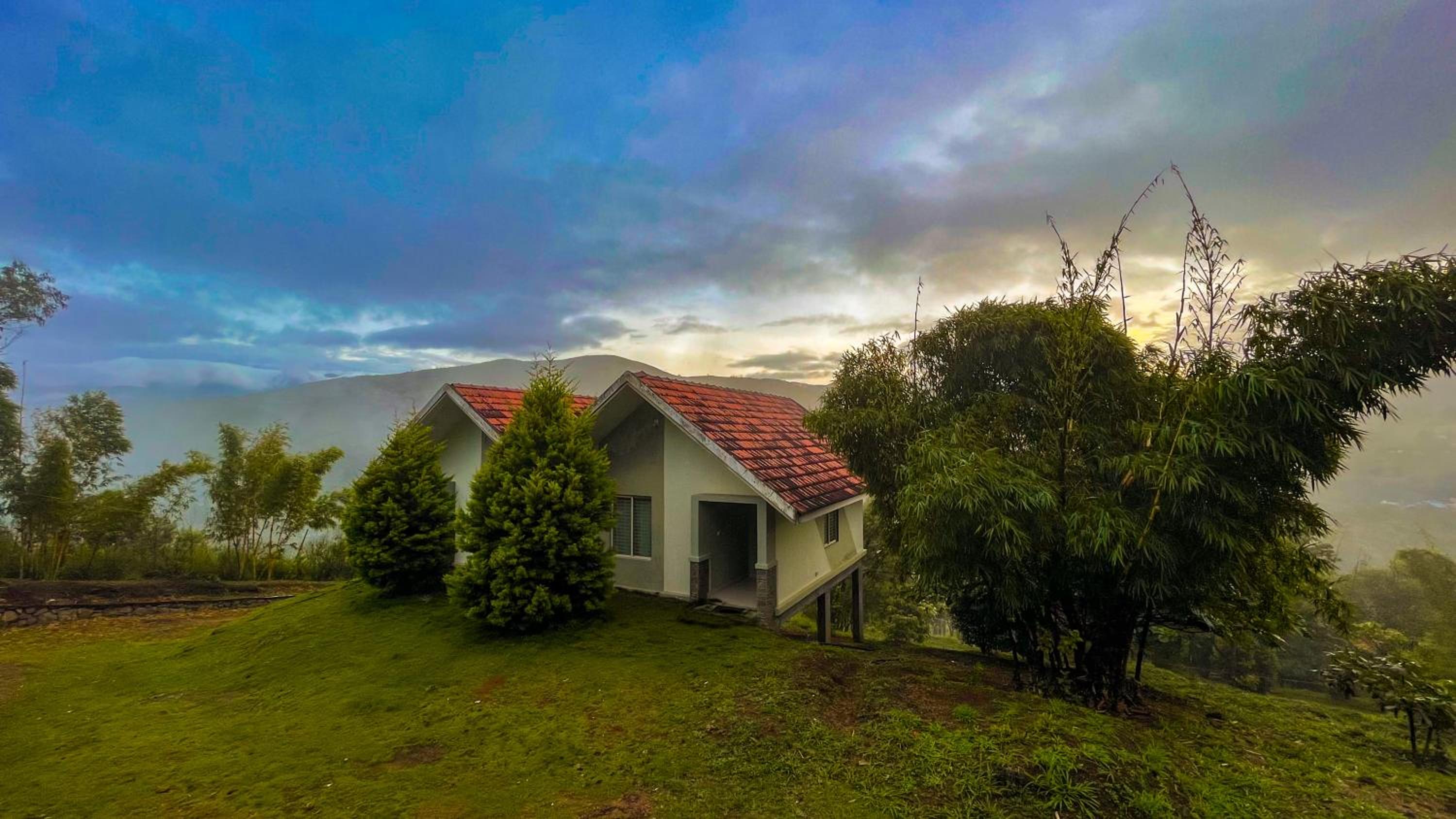 Elenor Cottages