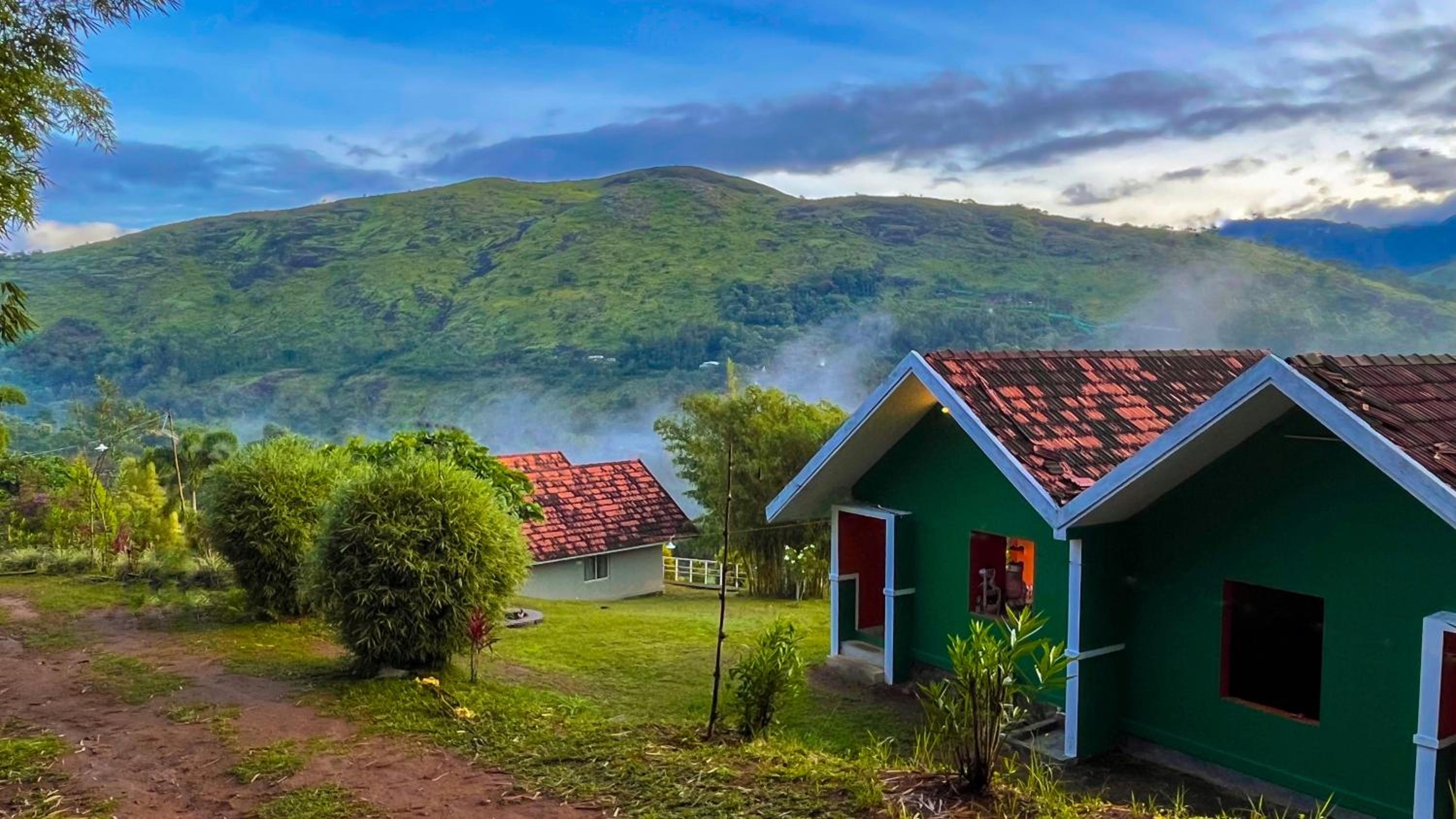 Elenor Cottages
