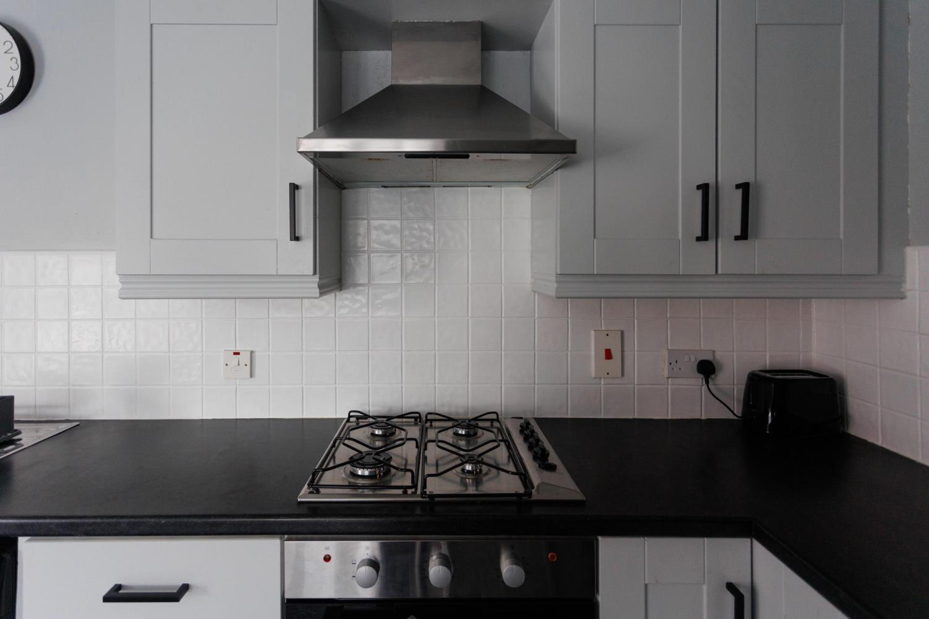 2 Bedroom Ground Floor Apartment