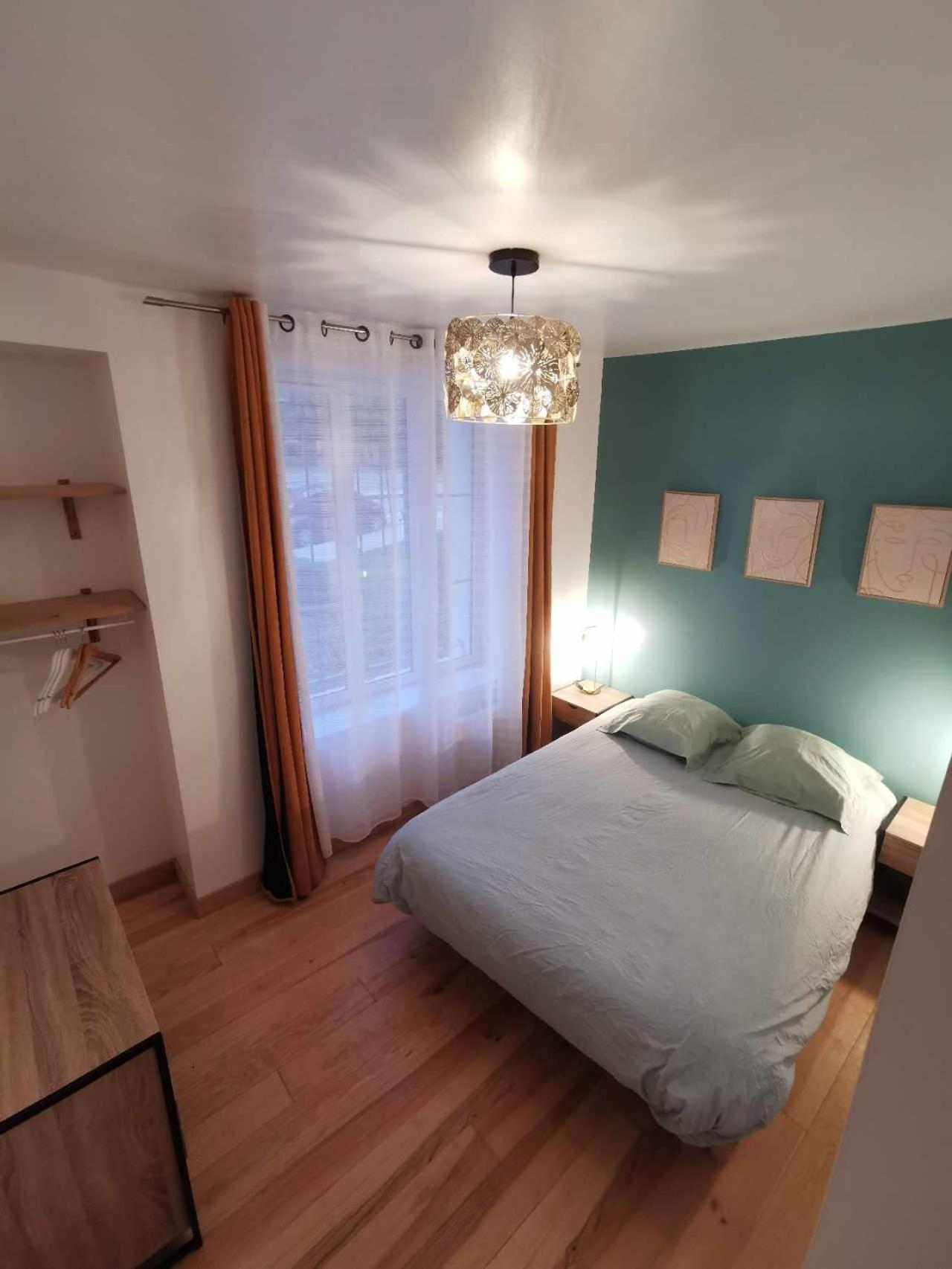 Les appartements du centre, 3 appartements avec CLIMATISATION, 4 appartements avec climatiseur mobile, refaits à neuf, 50m à pieds des commerces, restauran, photo 22