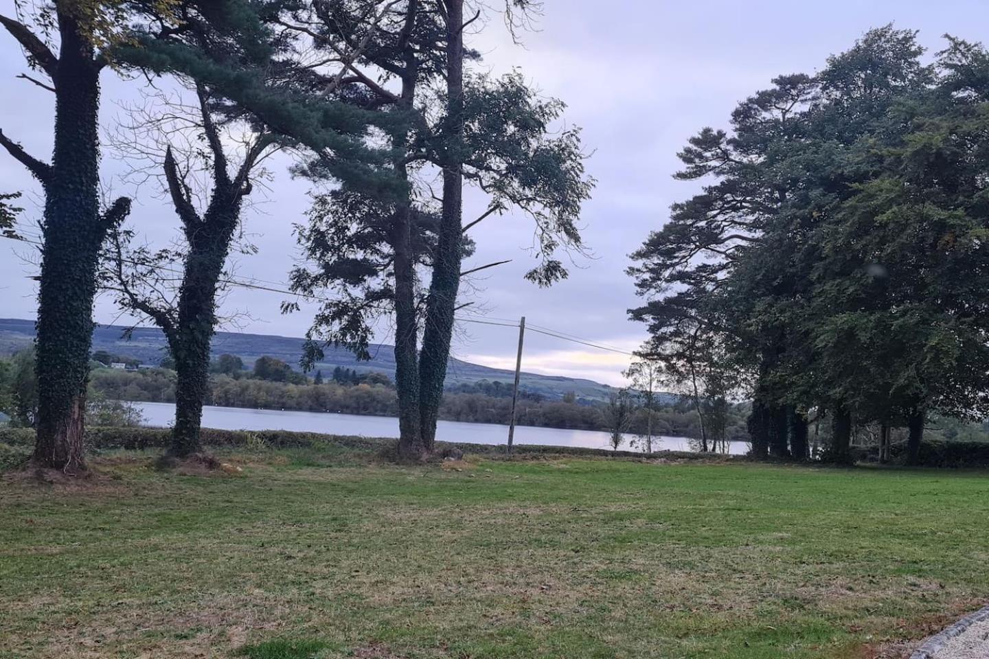 Petit Lough Arrow cottage