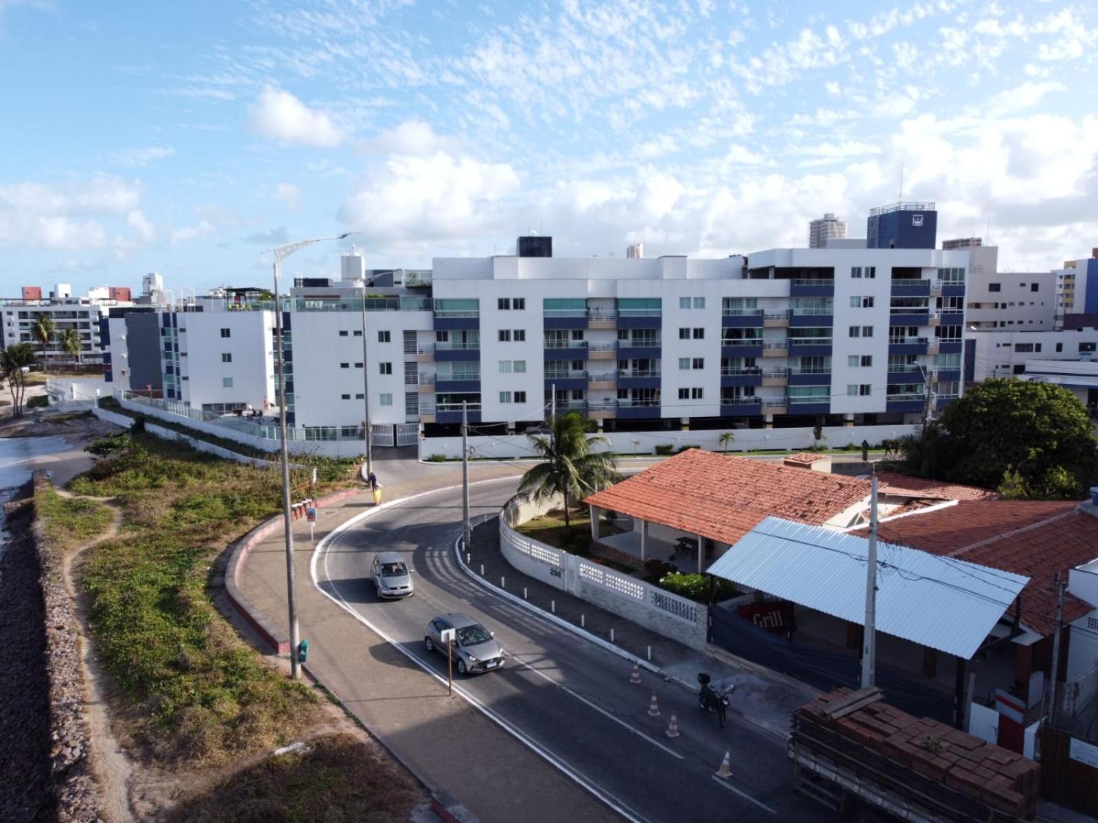 Flat Tropical Caribessa