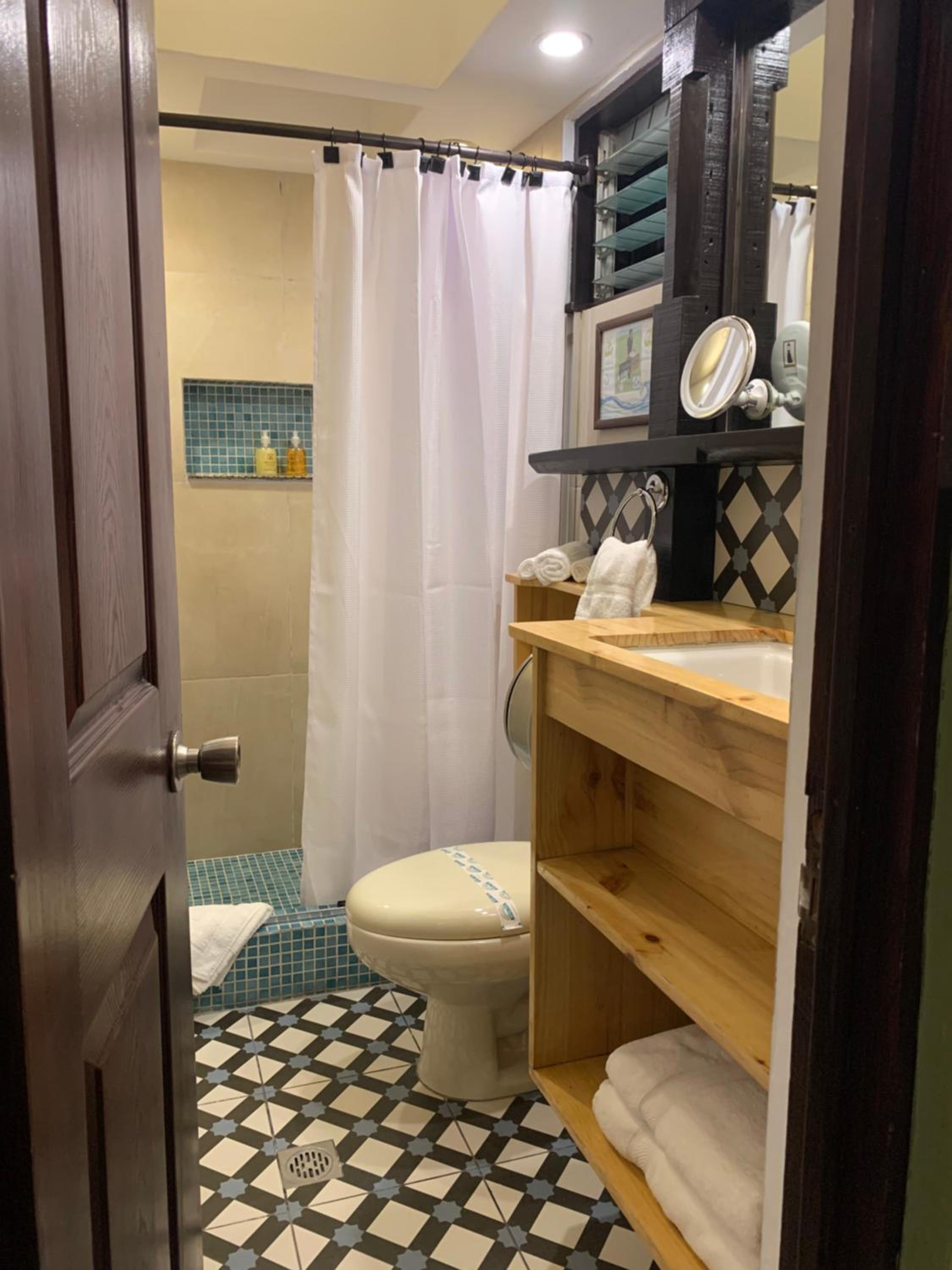ARANJUEZ LOFTS Santa Ana