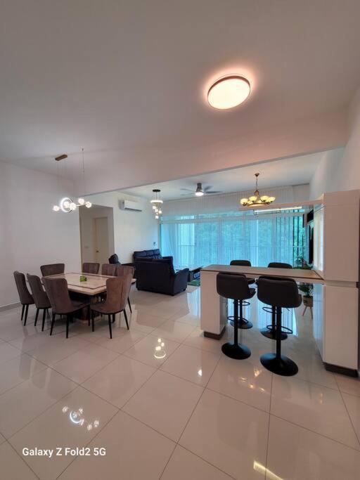 Lee Batu Ferringhi Condominium