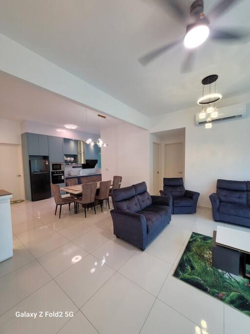 Lee Batu Ferringhi Condominium