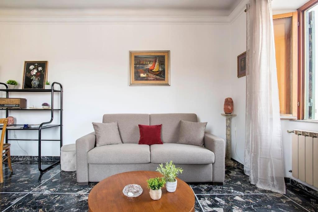Giudy's House