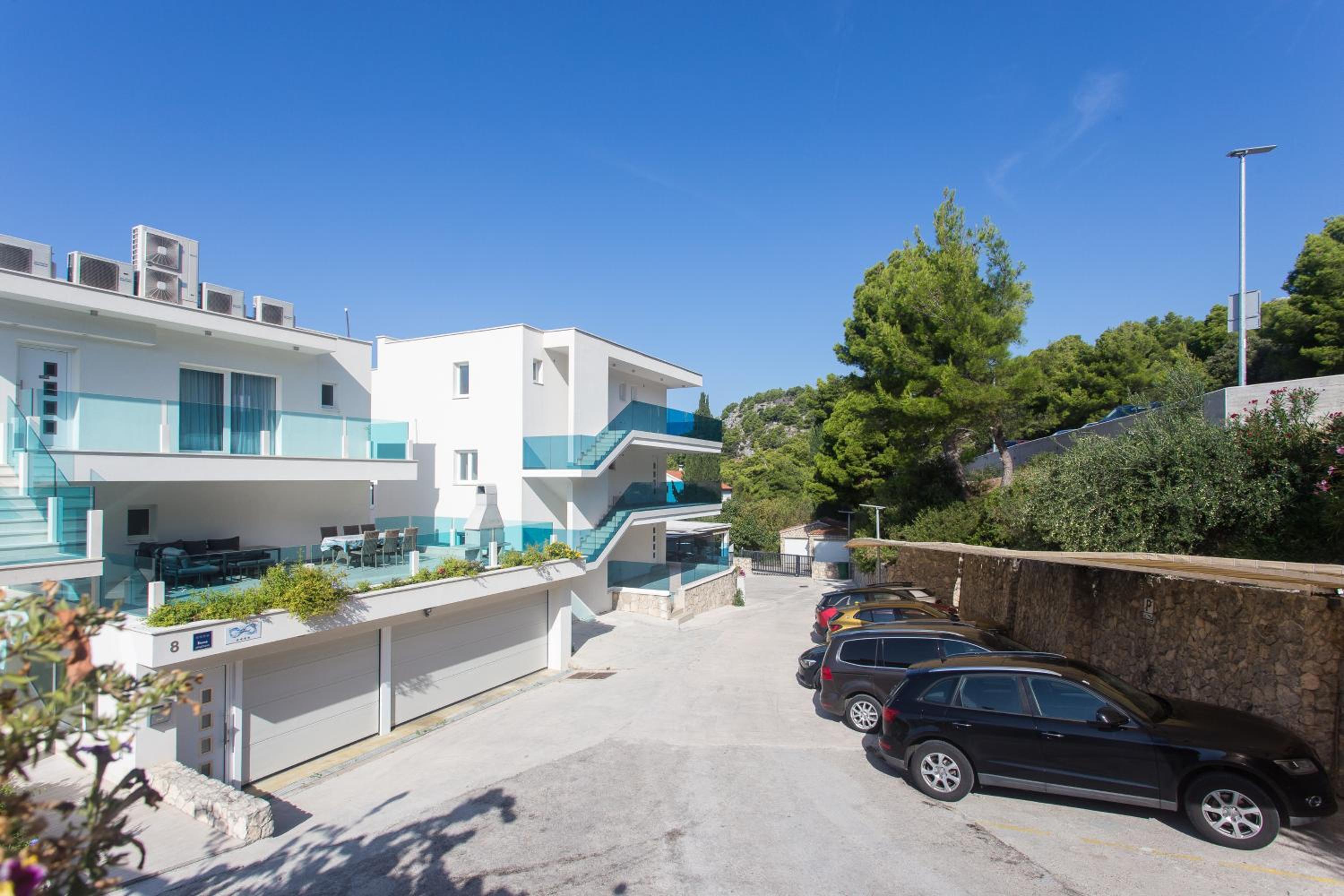 Hotel Villa Aqua - Image 1