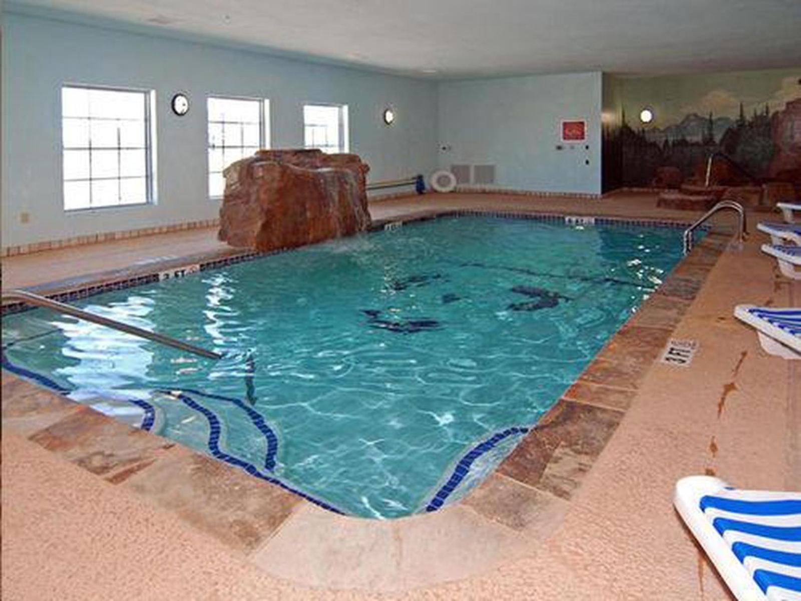 Holiday Inn Express & Suites Bridgeport by IHG view 4