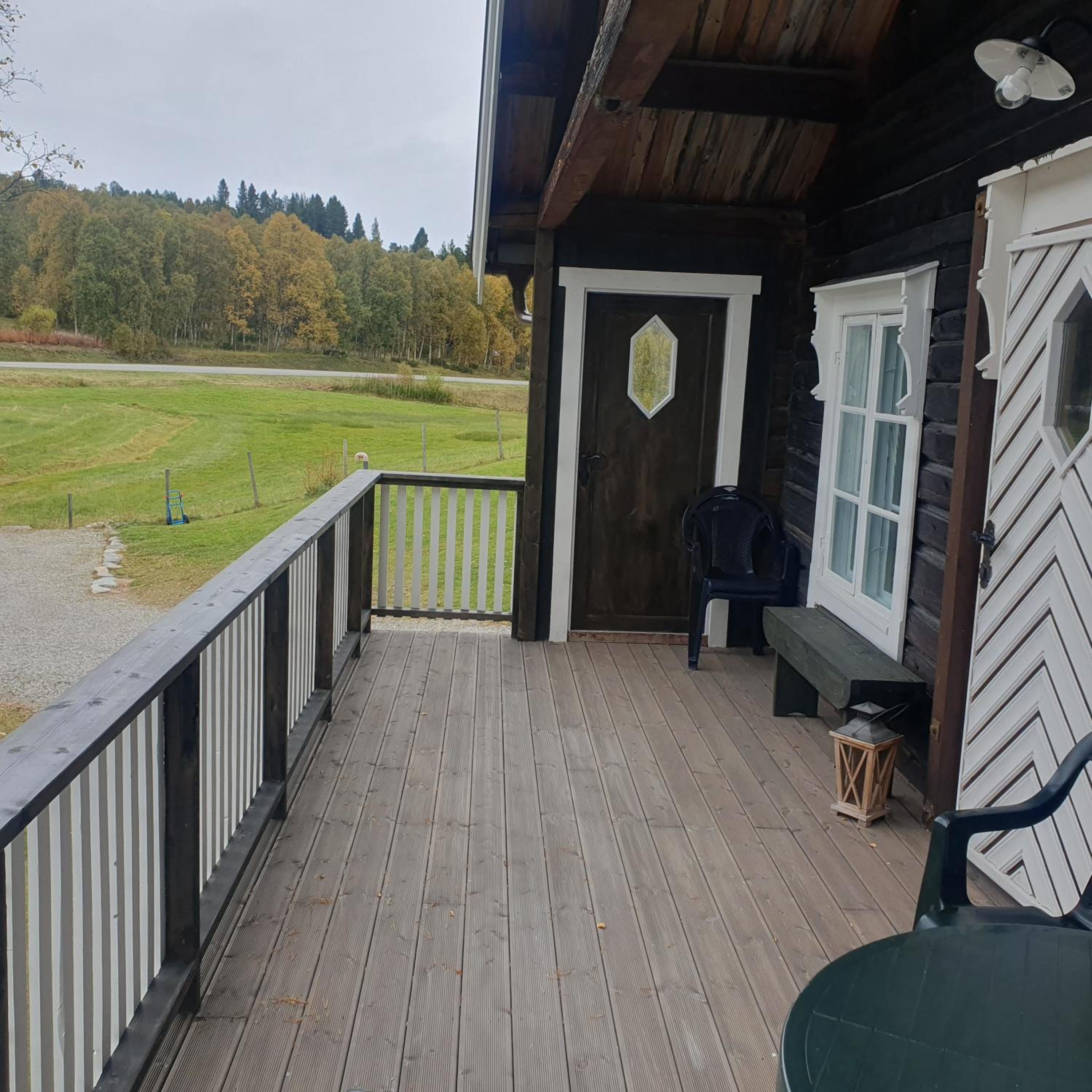 Brekkveien 81-meget sentral hytte,15 min å gå til Røros sentrum view 2