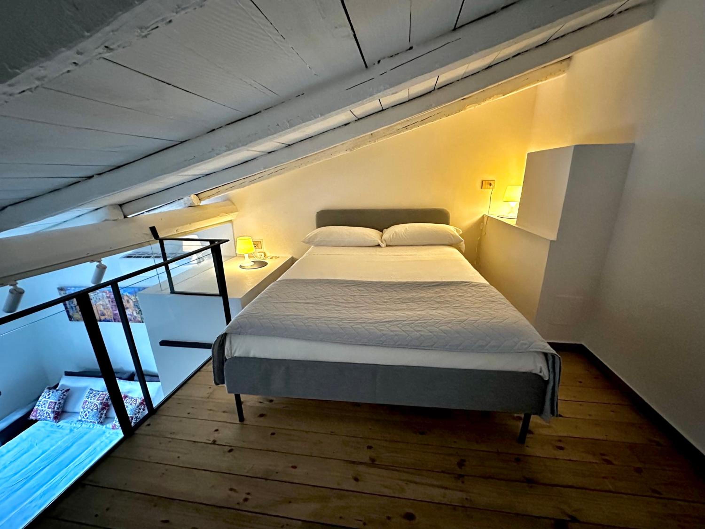 NINETTI GUEST HOUSE - Apt CENTRO STORICO-500m dal Duomo view 5
