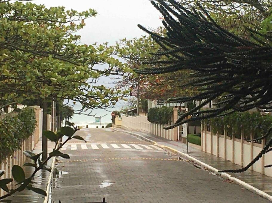 Casa Nina. - O Charme entre 2 praias,no Istmo.