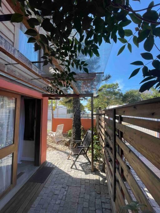 Casa Nina. - O Charme entre 2 praias,no Istmo.