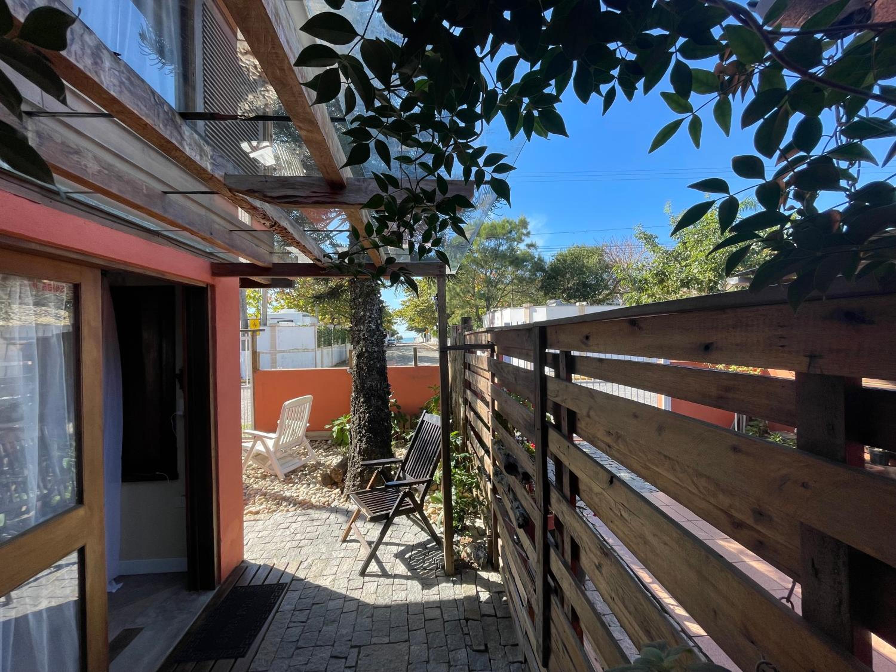 Casa Nina. - O Charme entre 2 praias,no Istmo.